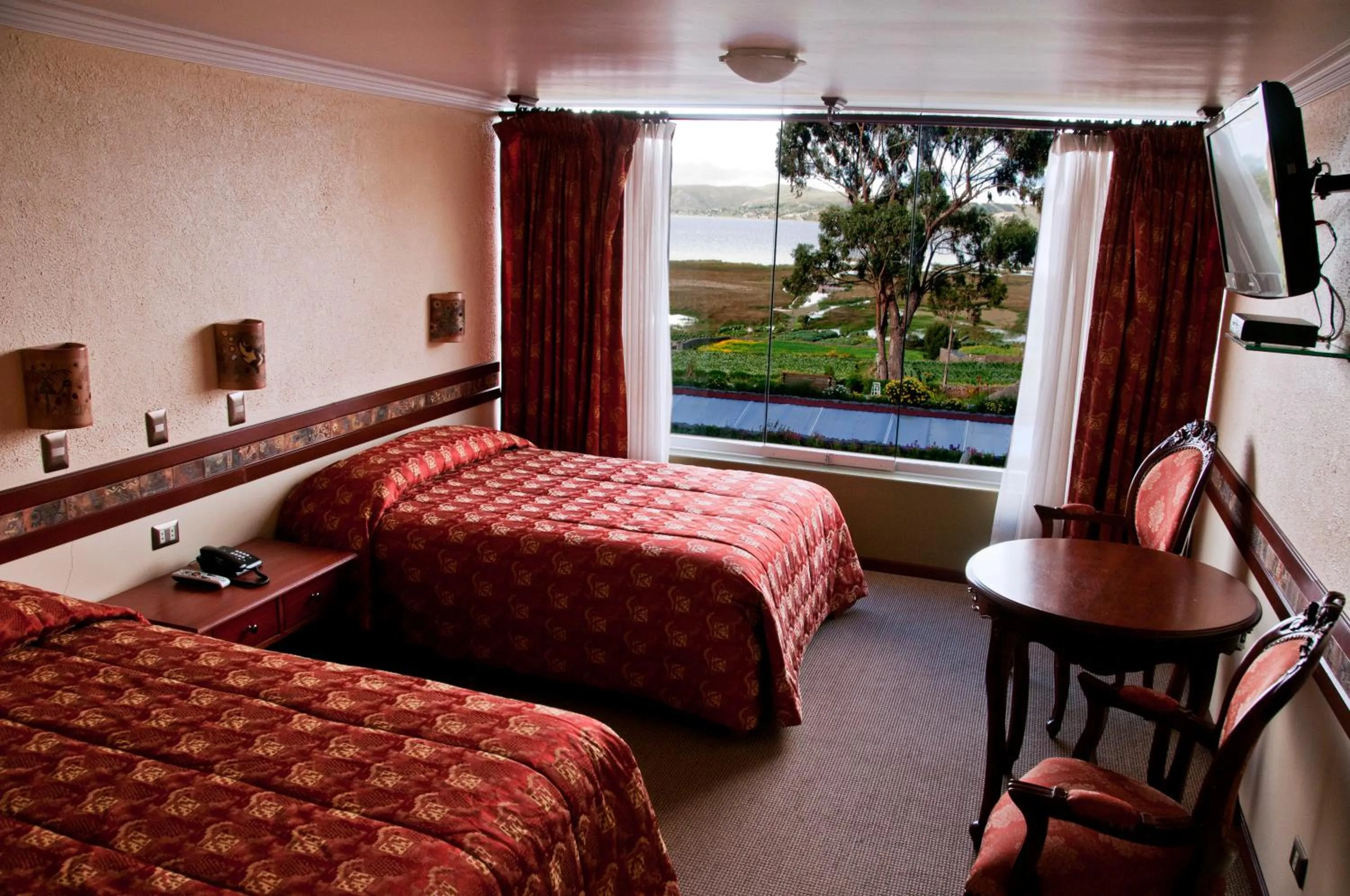 Bed in Taypikala Lago