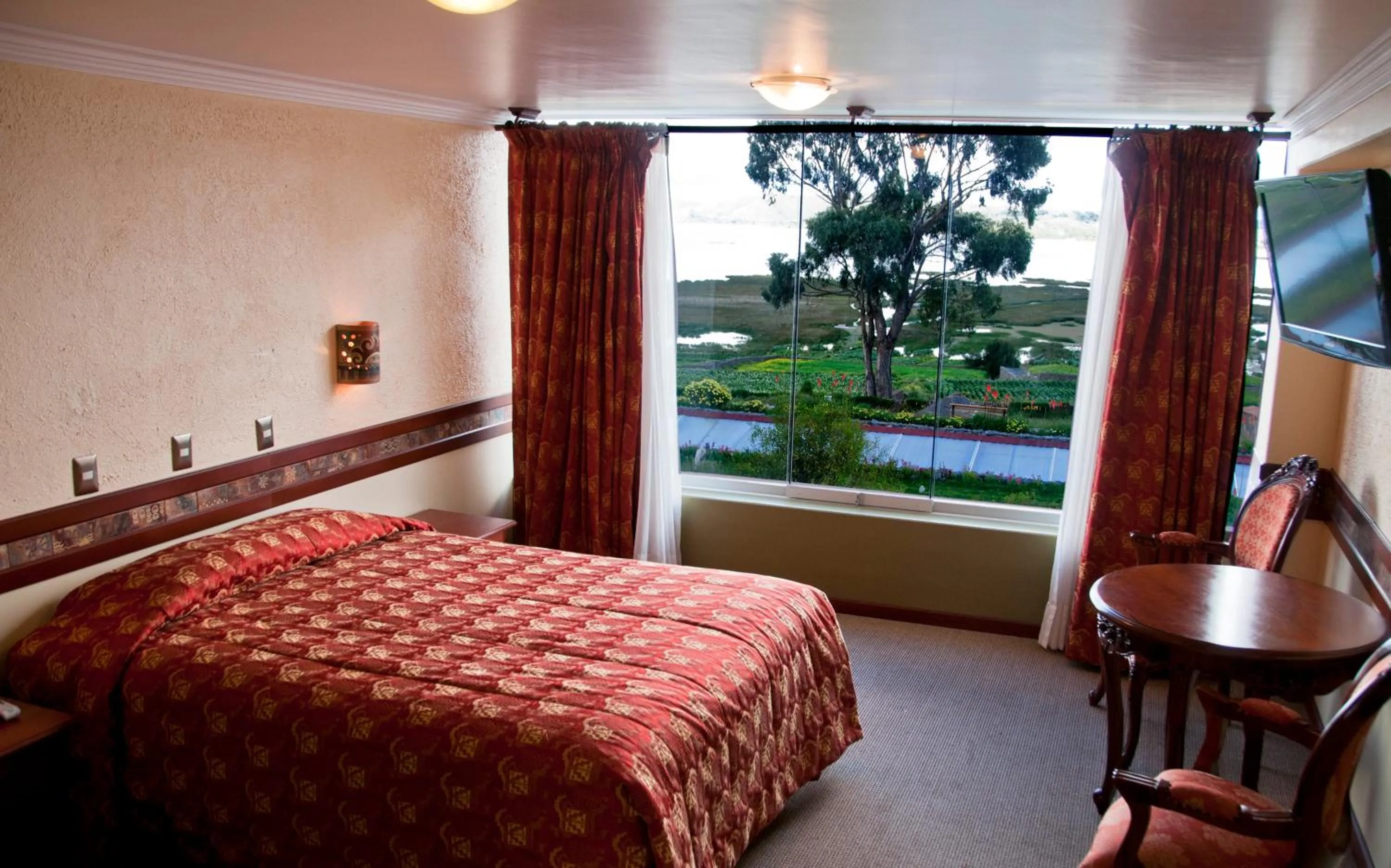 Bed in Taypikala Lago