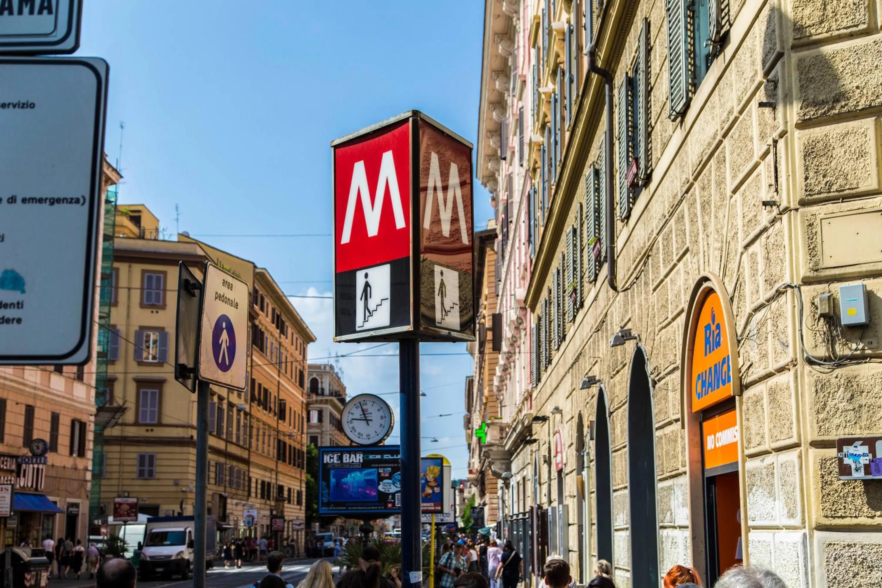 Property building in Royal Vatican