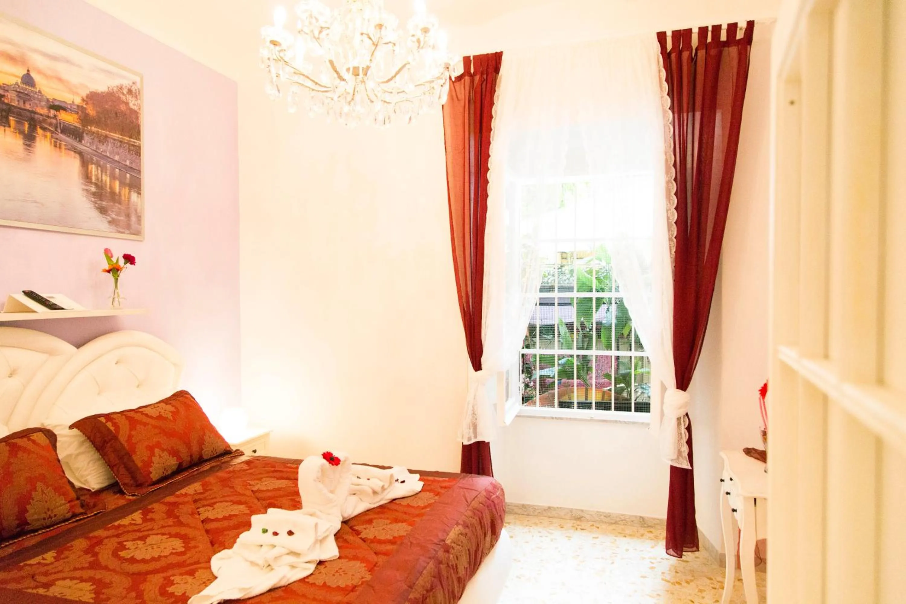 Bed in Royal Vatican