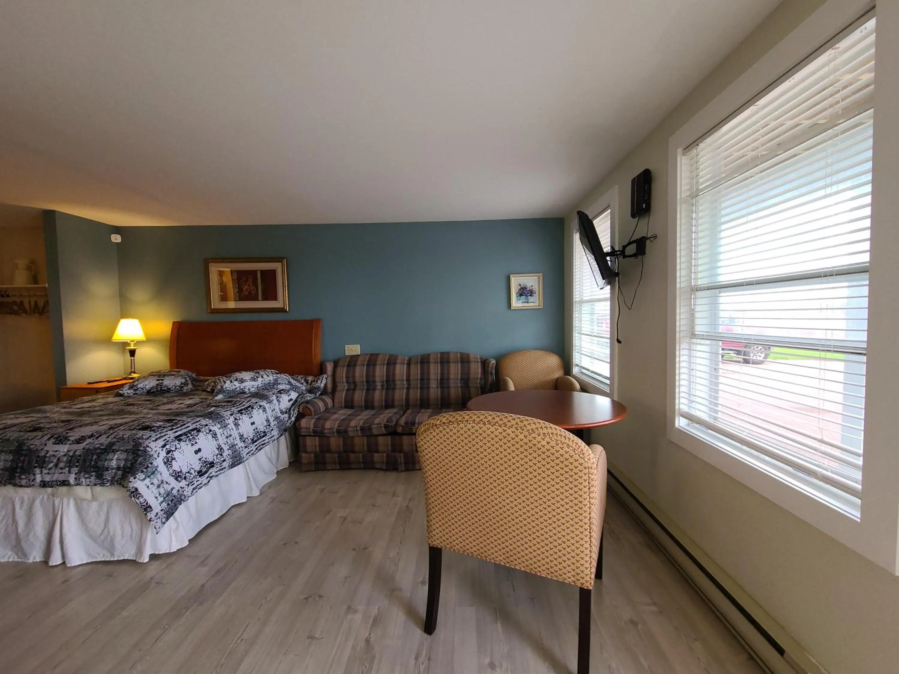 Bed in Bouctouche Bay Inn