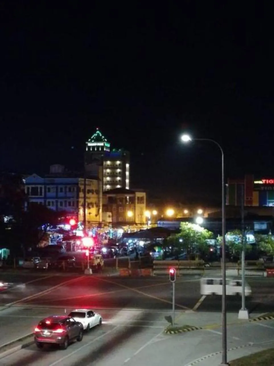 Neighbourhood in Dalian Peak Hotel