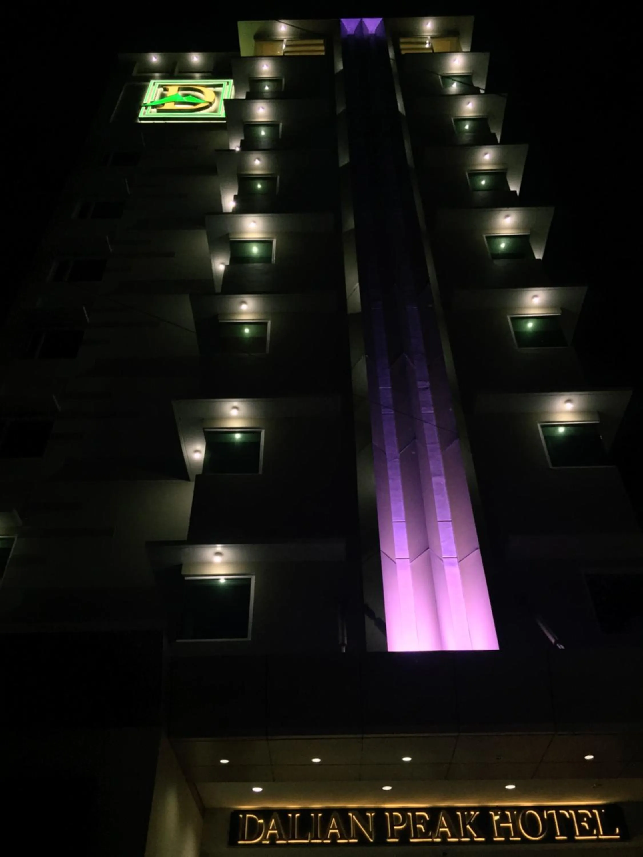 Property building in Dalian Peak Hotel