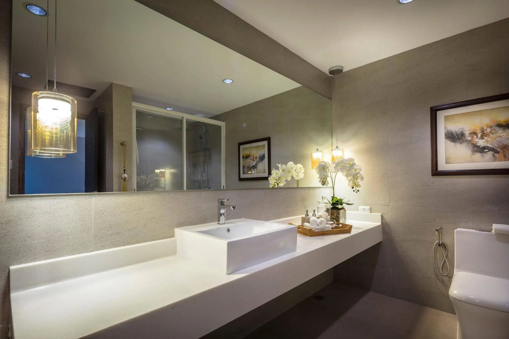 Bathroom in Dalian Peak Hotel