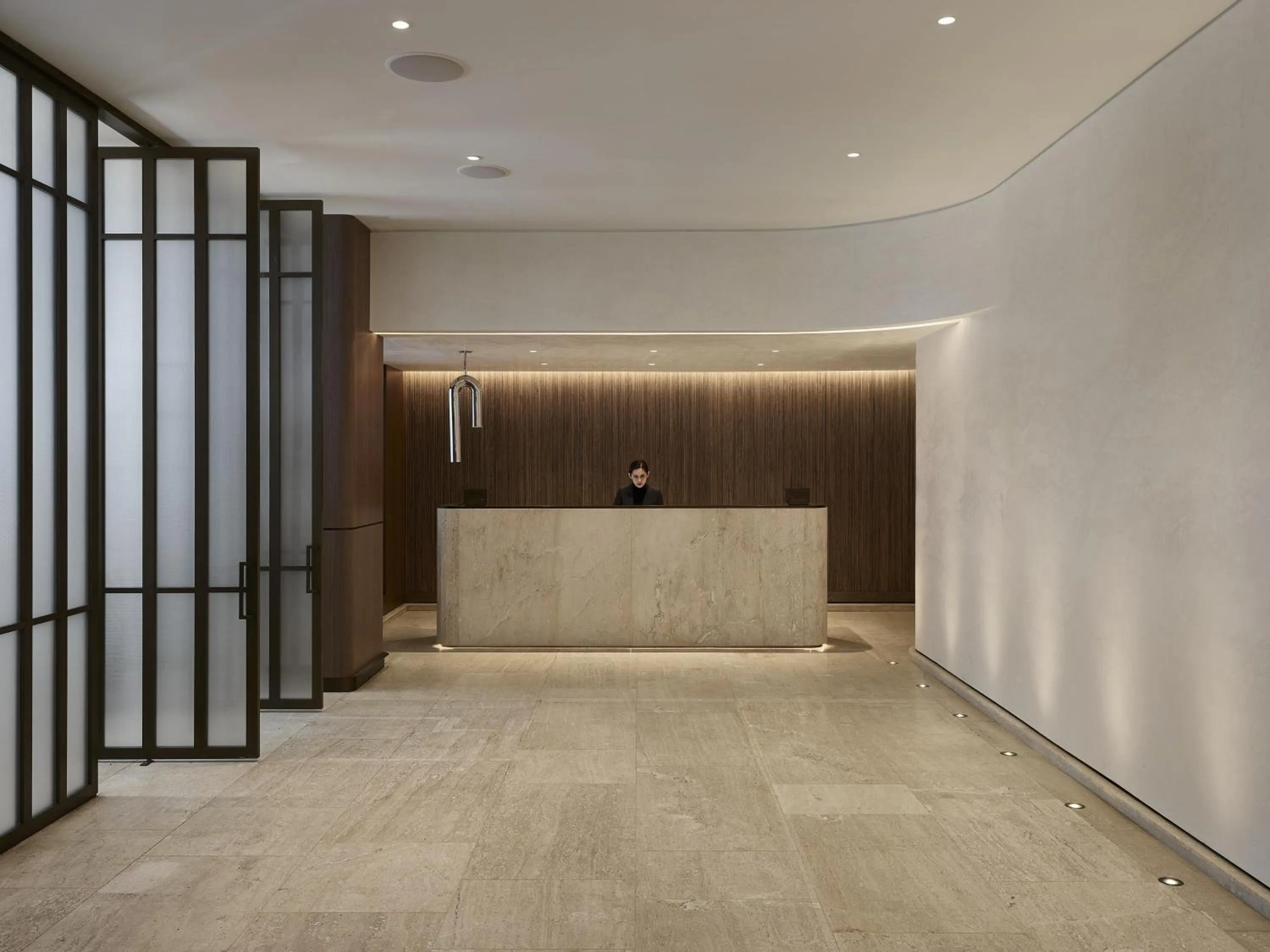 Lobby or reception in Vogue Hotel Montreal Downtown, Curio Collection by Hilton