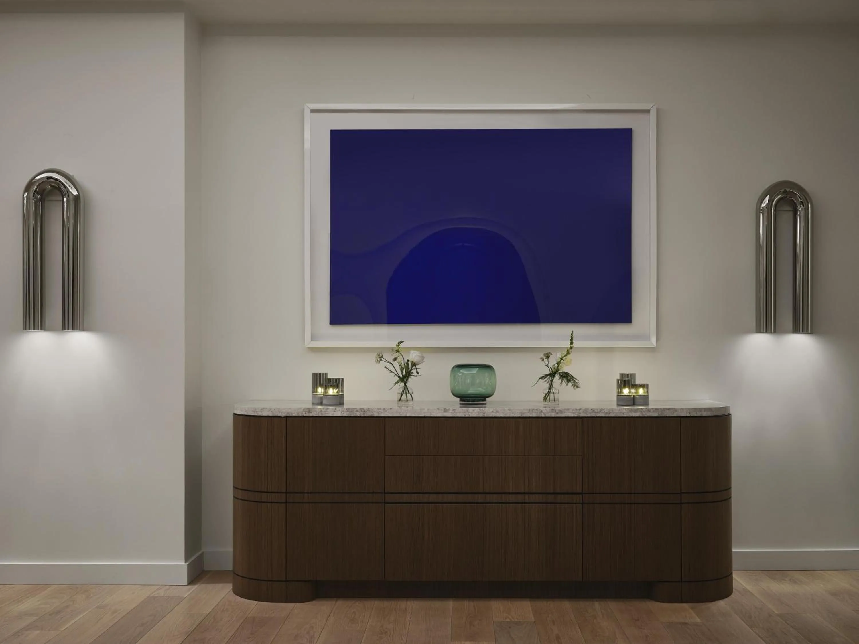 Meeting/conference room in Vogue Hotel Montreal Downtown, Curio Collection by Hilton