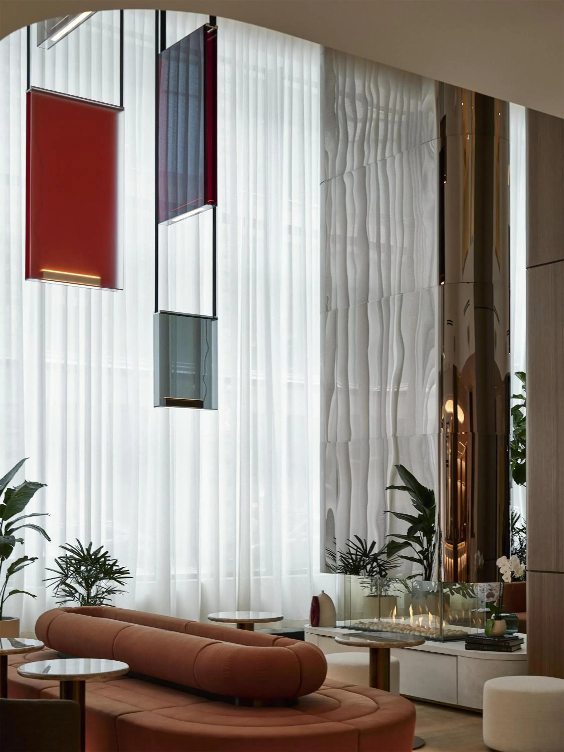 Lobby or reception in Vogue Hotel Montreal Downtown, Curio Collection by Hilton