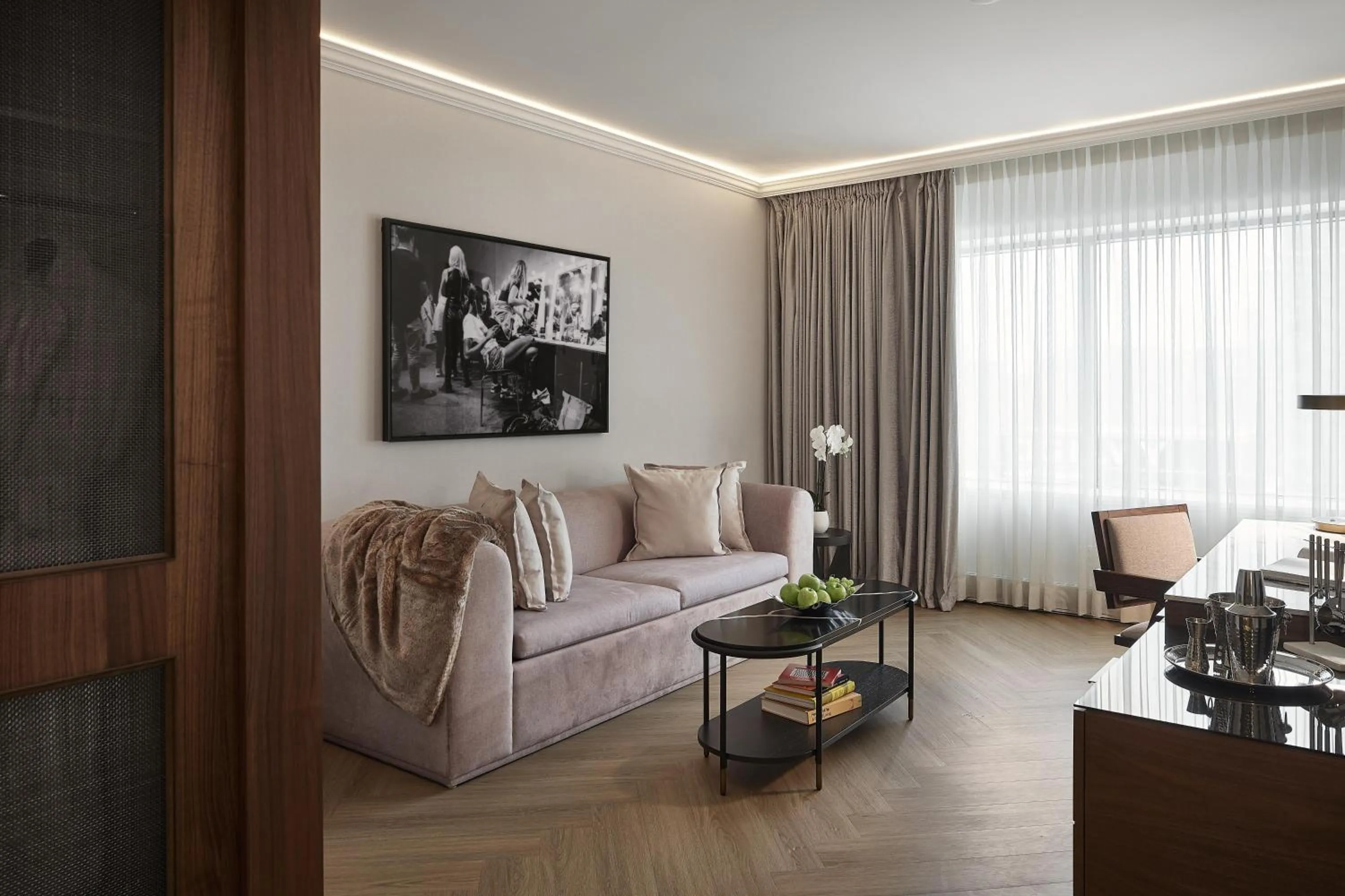 Bedroom in Vogue Hotel Montreal Downtown, Curio Collection by Hilton