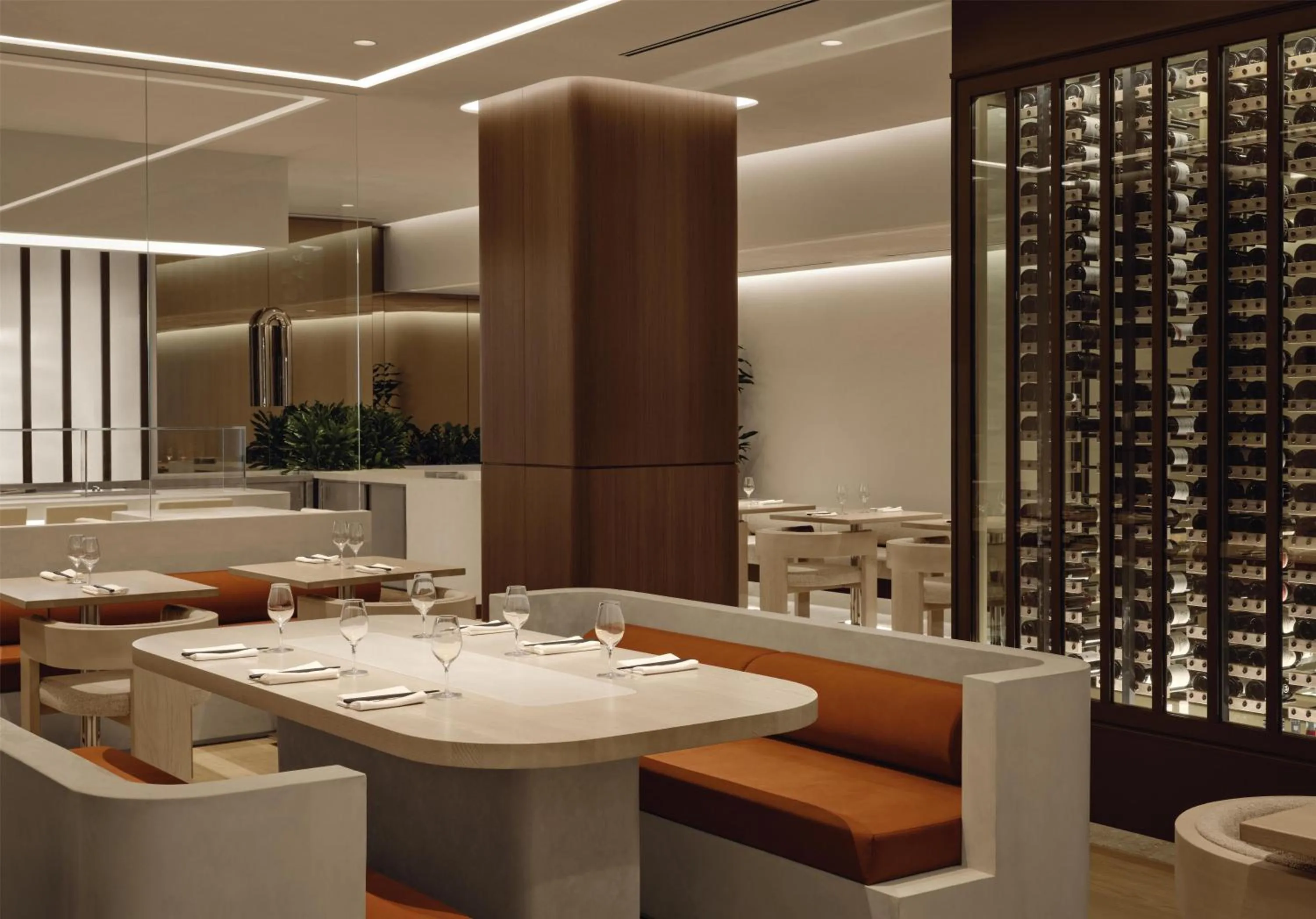 Restaurant/places to eat in Vogue Hotel Montreal Downtown, Curio Collection by Hilton