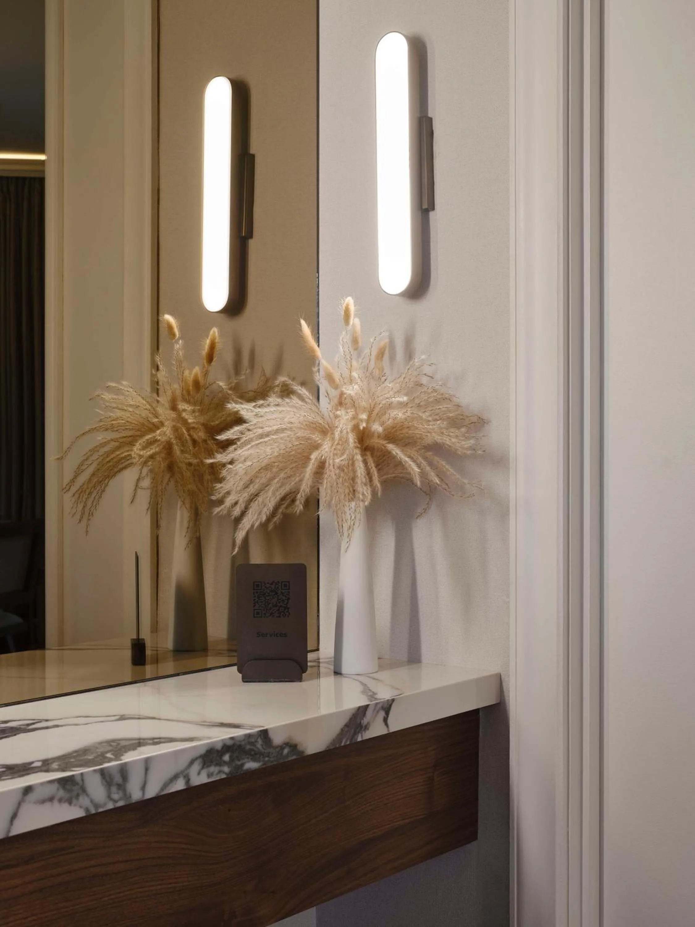 Photo of the whole room in Vogue Hotel Montreal Downtown, Curio Collection by Hilton