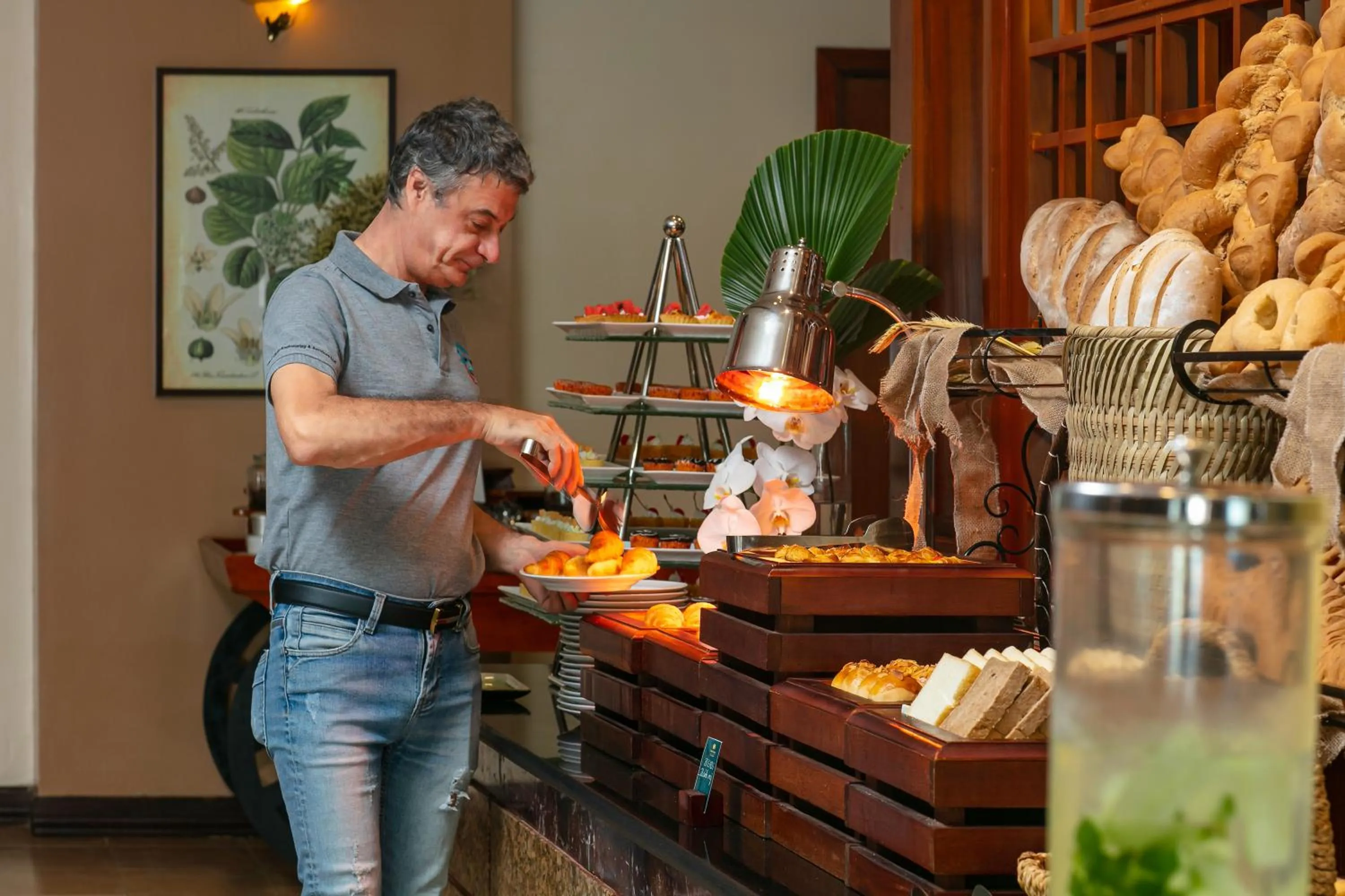 Breakfast in Nam Cuong Hai Duong Hotel