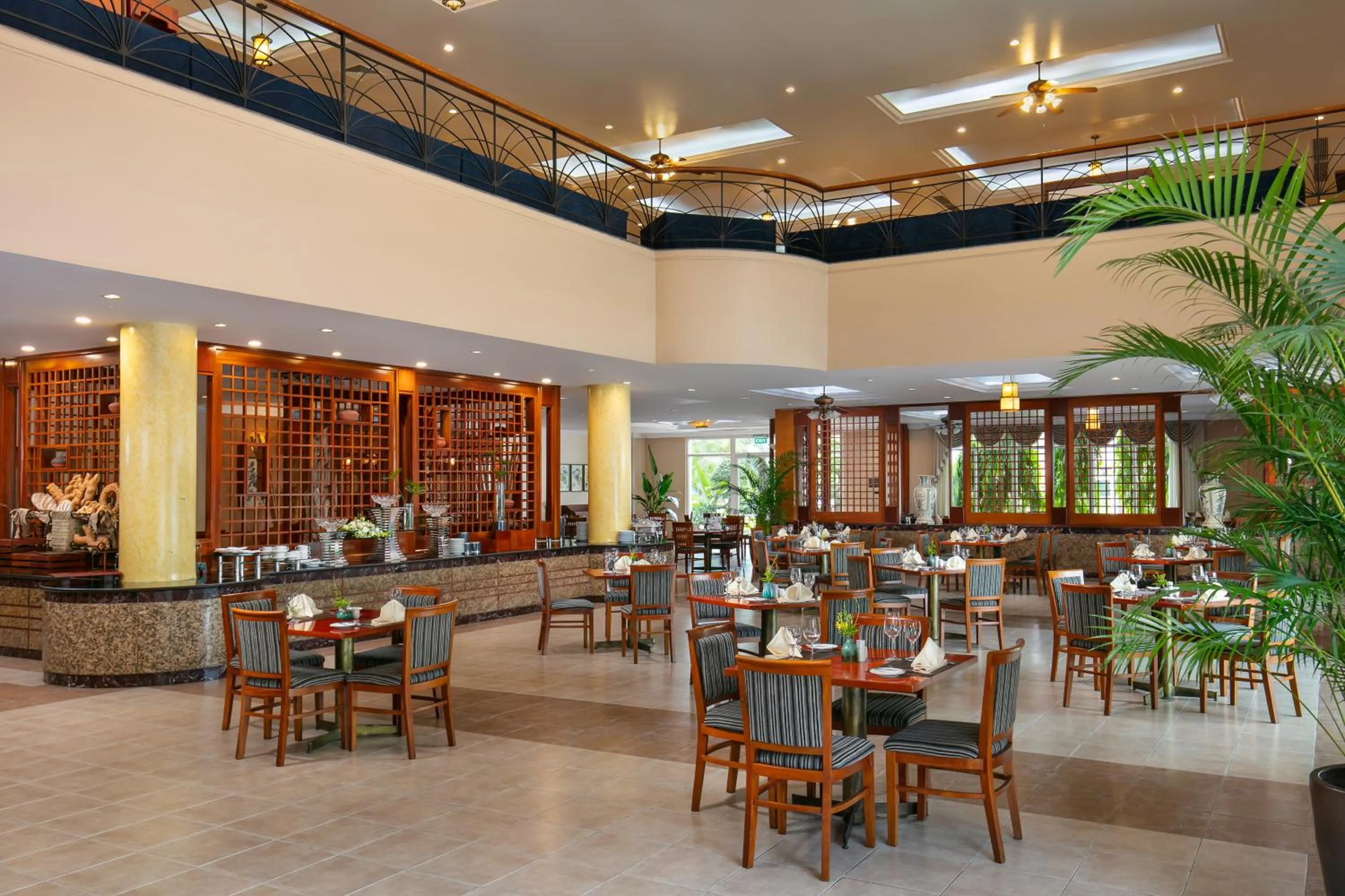 Restaurant/places to eat in Nam Cuong Hai Duong Hotel