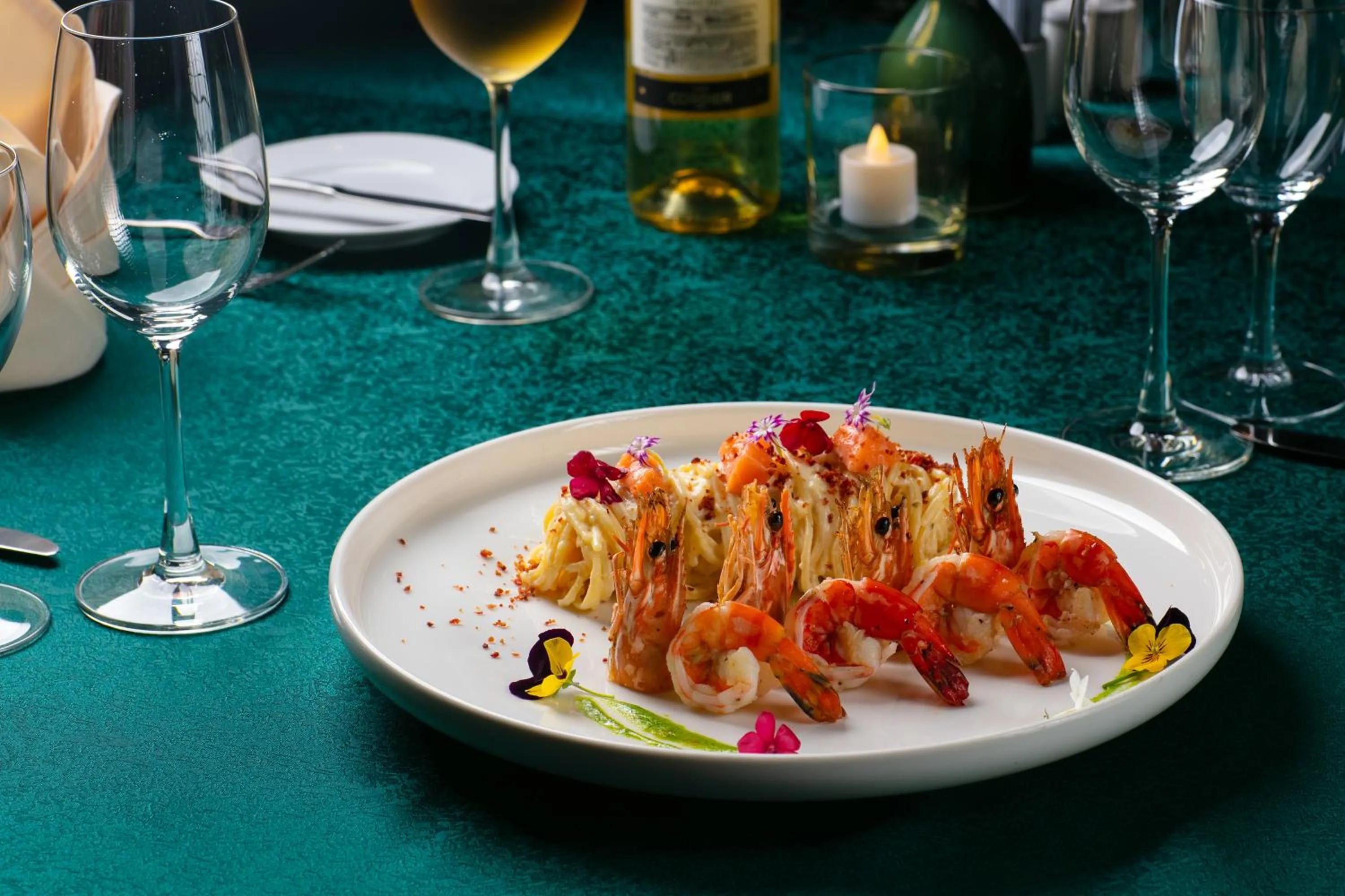 Food and drinks in Nam Cuong Hai Duong Hotel