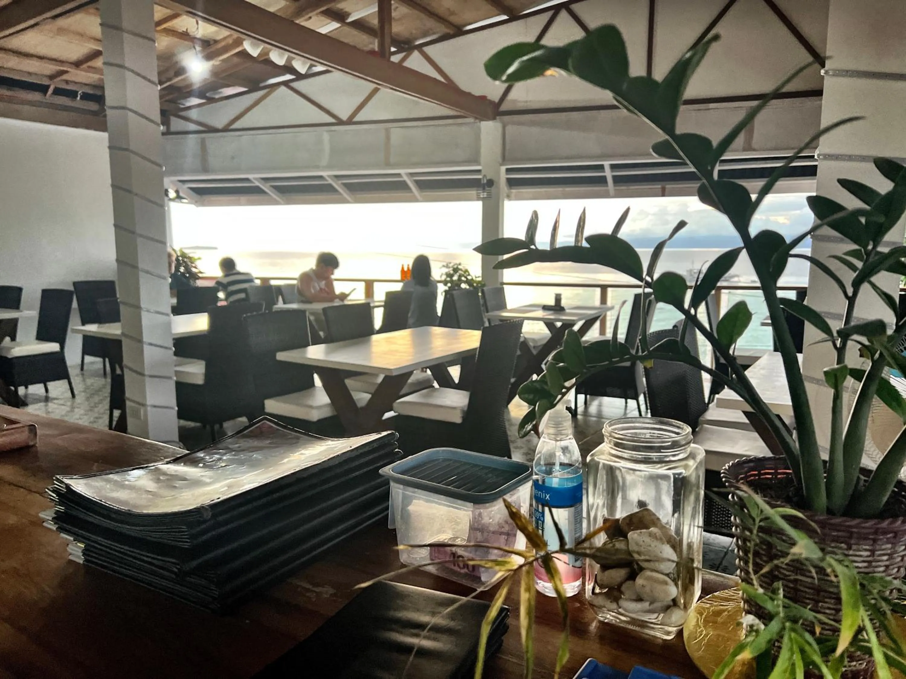 Restaurant/places to eat in Neptune Diving Resort Moalboal