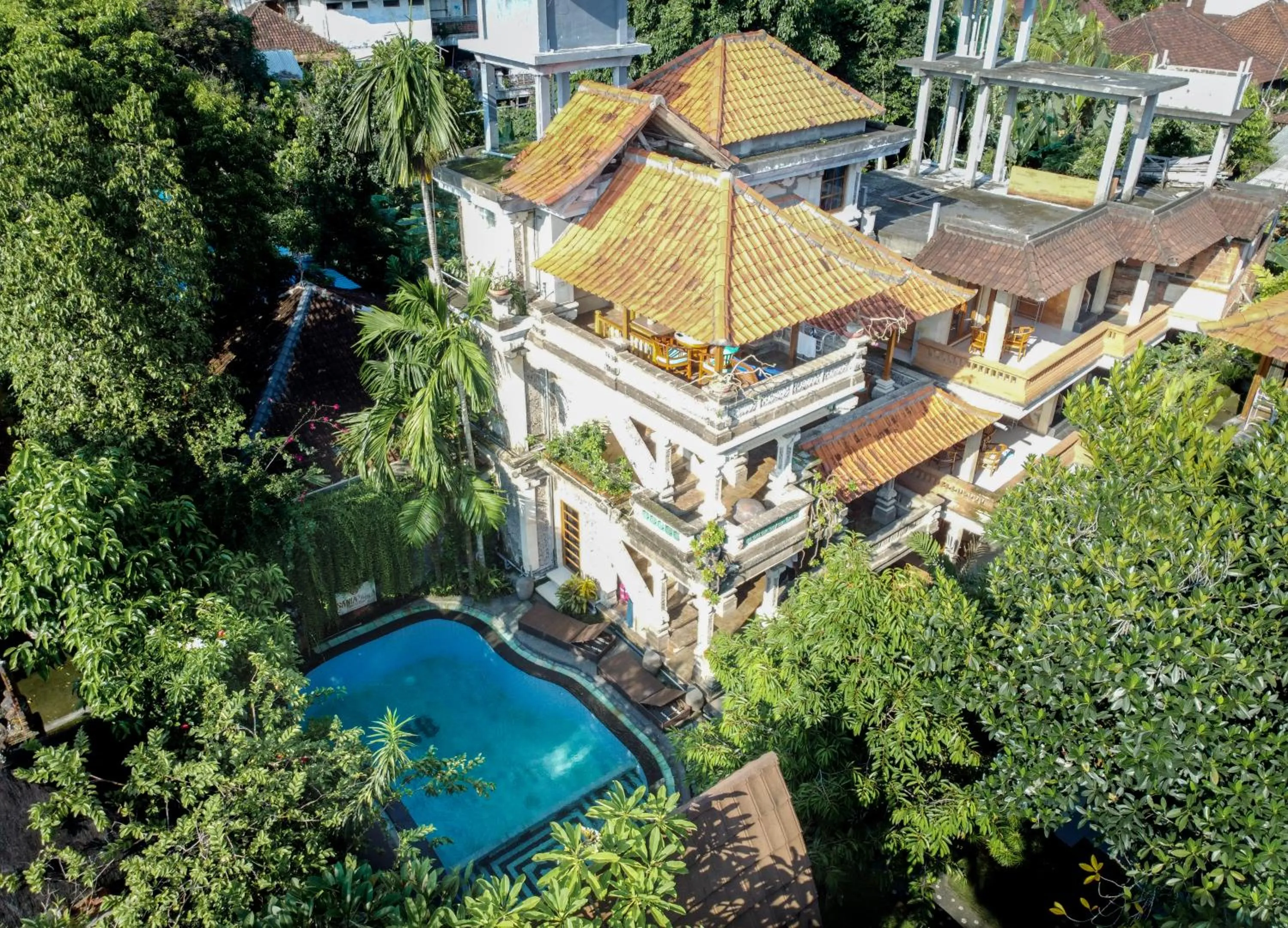 Bird's eye view in Sania's House