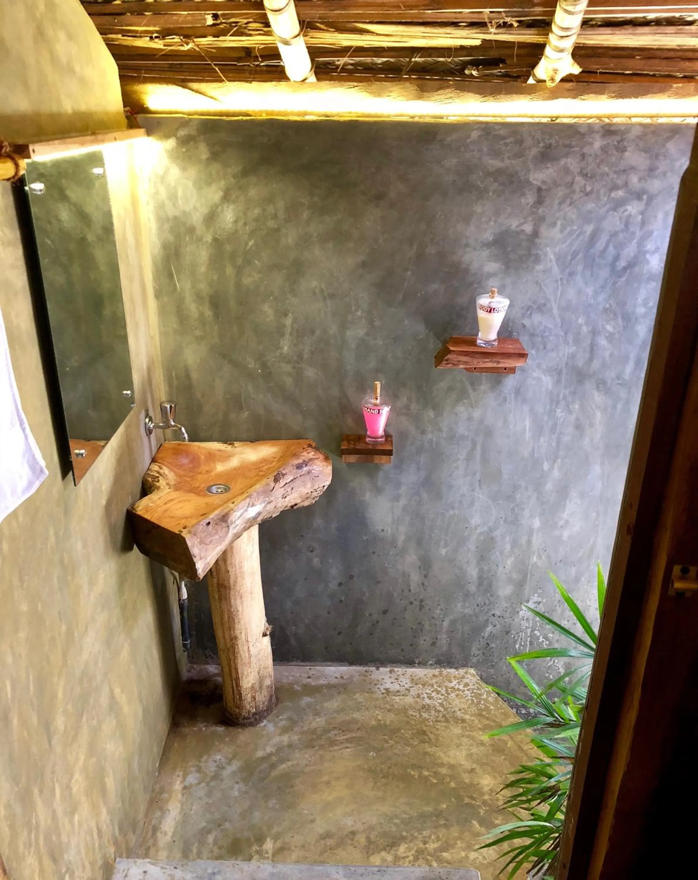 Bathroom in Wind Blend Kite Resort