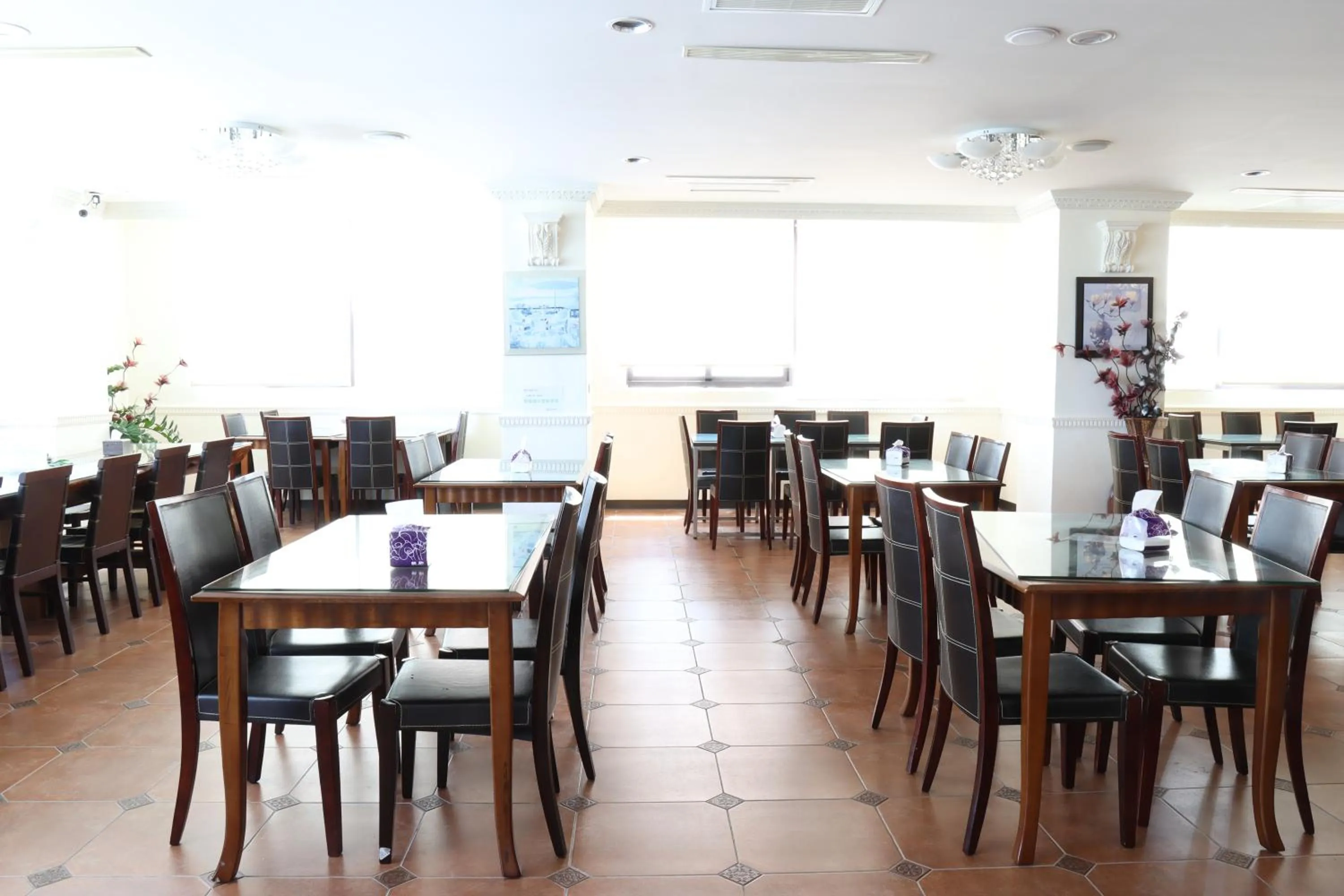 Restaurant/places to eat in Kending Kaying Hotel