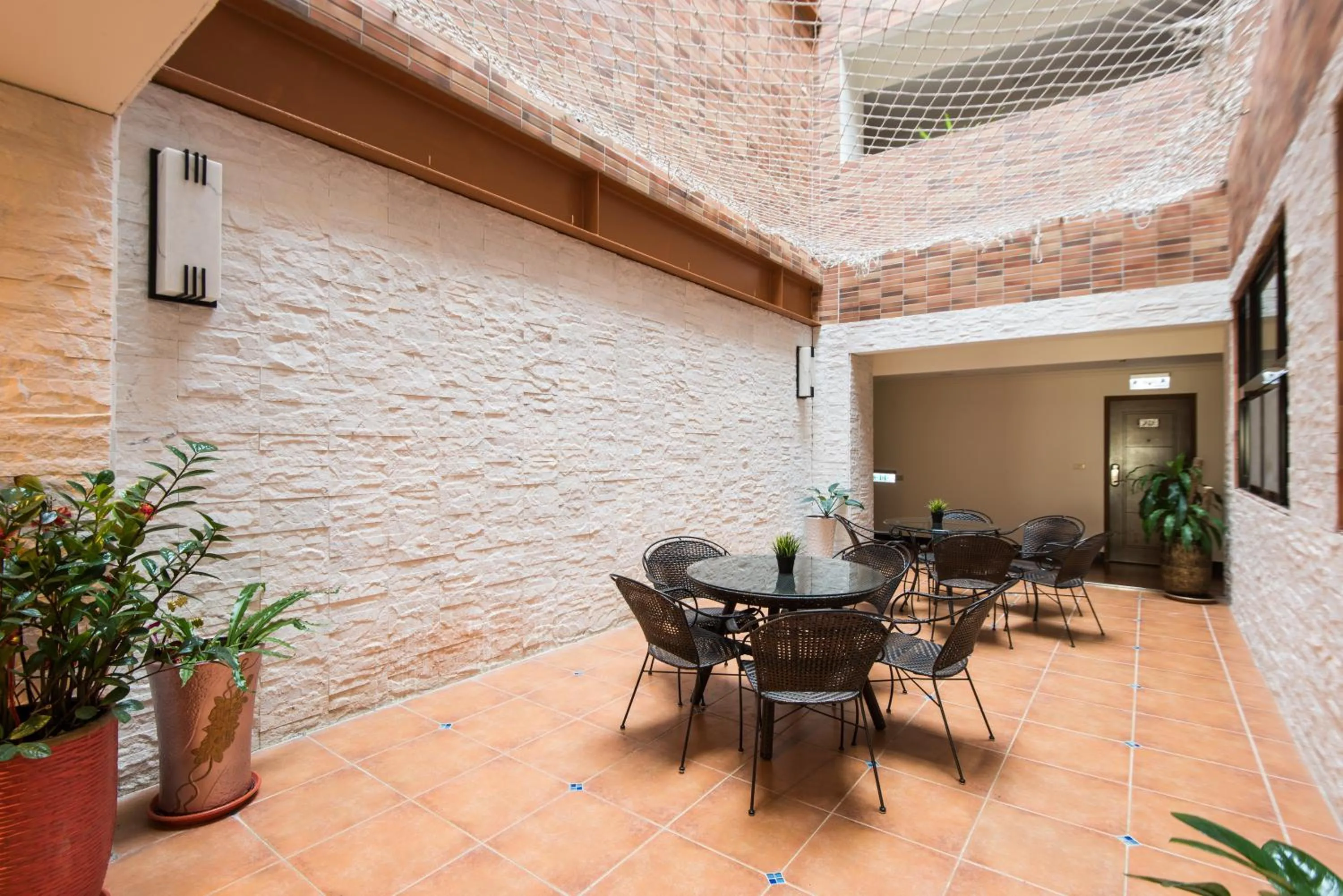 Seating area in Kending Kaying Hotel