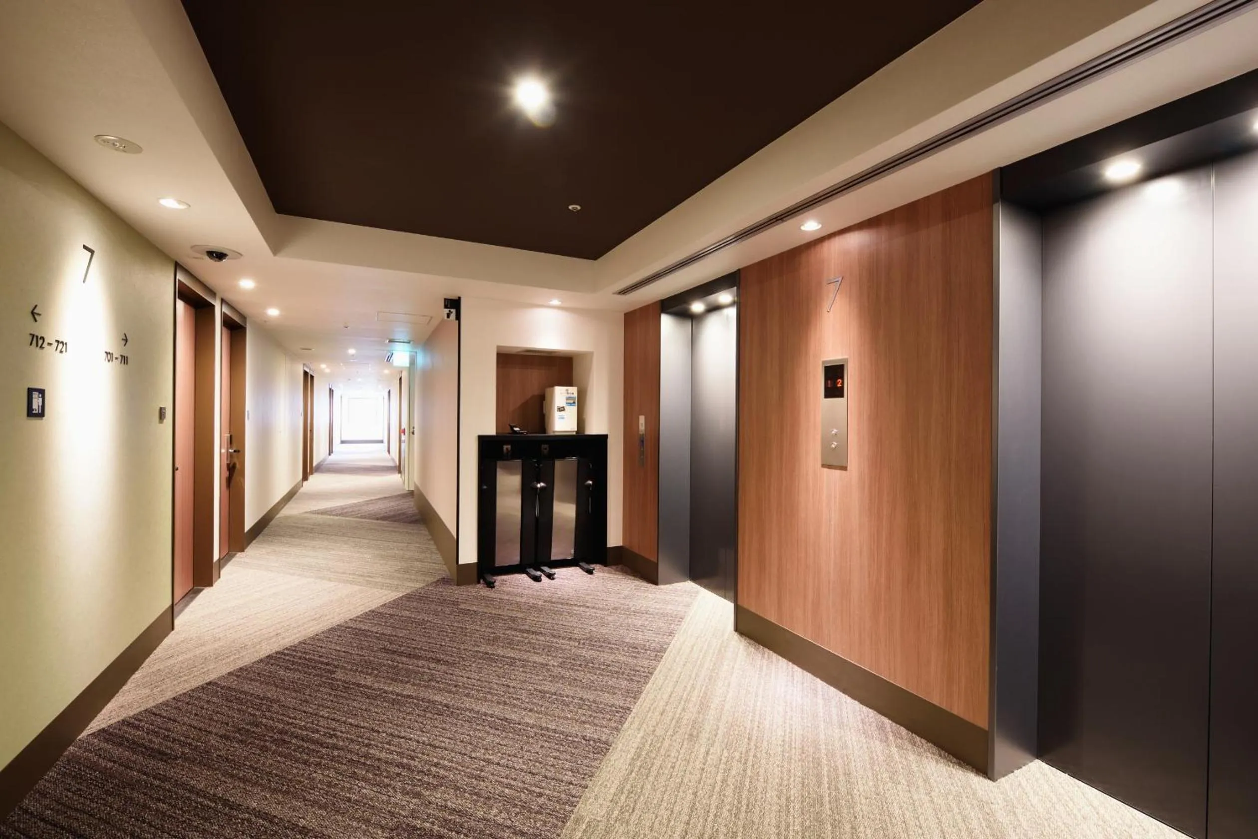 elevator in Hakata Green Hotel Annex