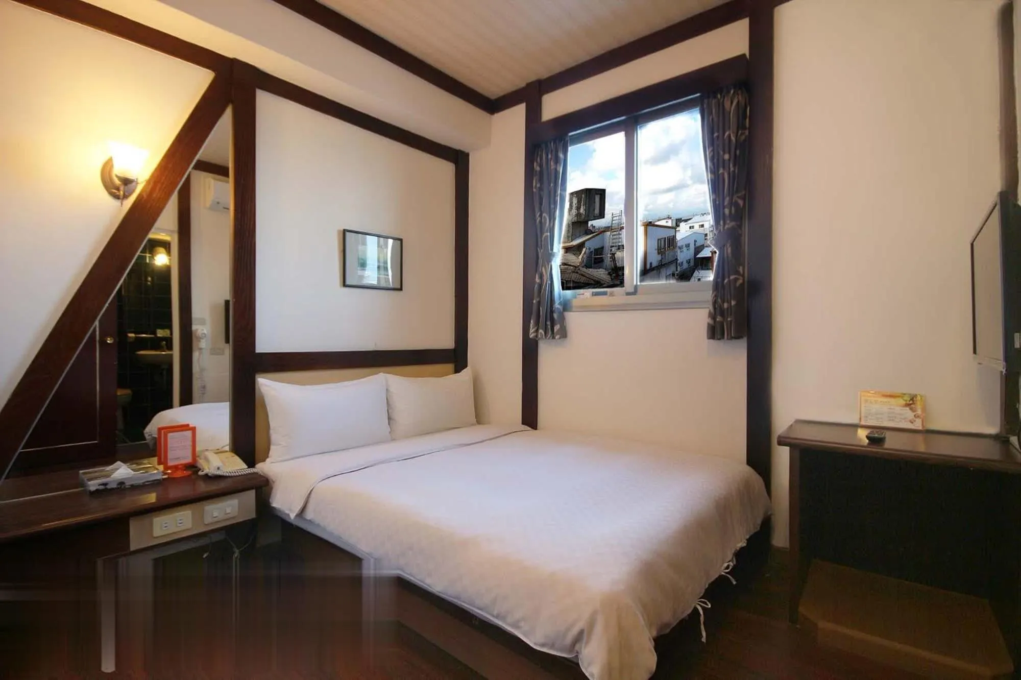 Bed in Traveler Hotel Taitung