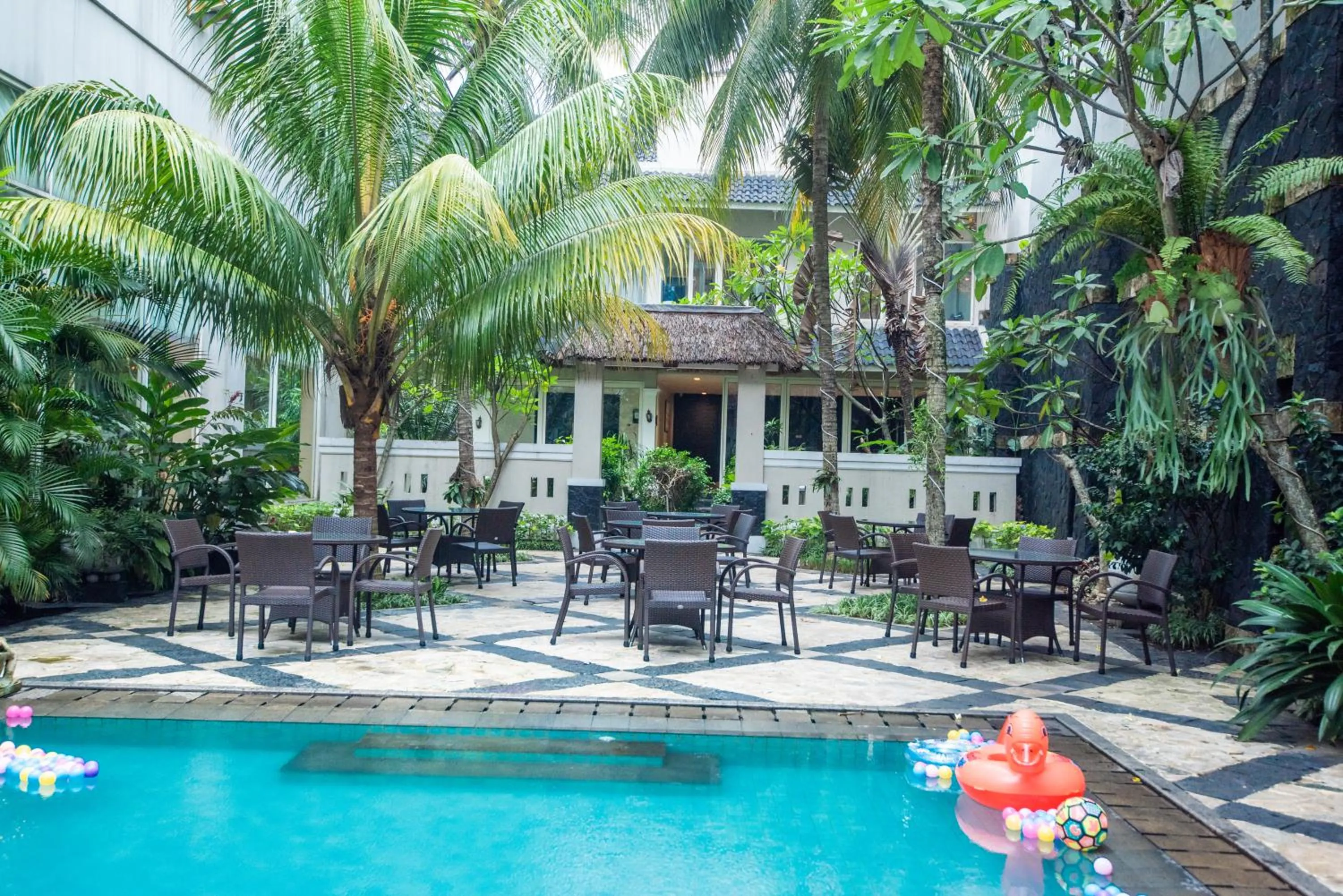 Superior Twin Room in The Mirah Hotel Bogor