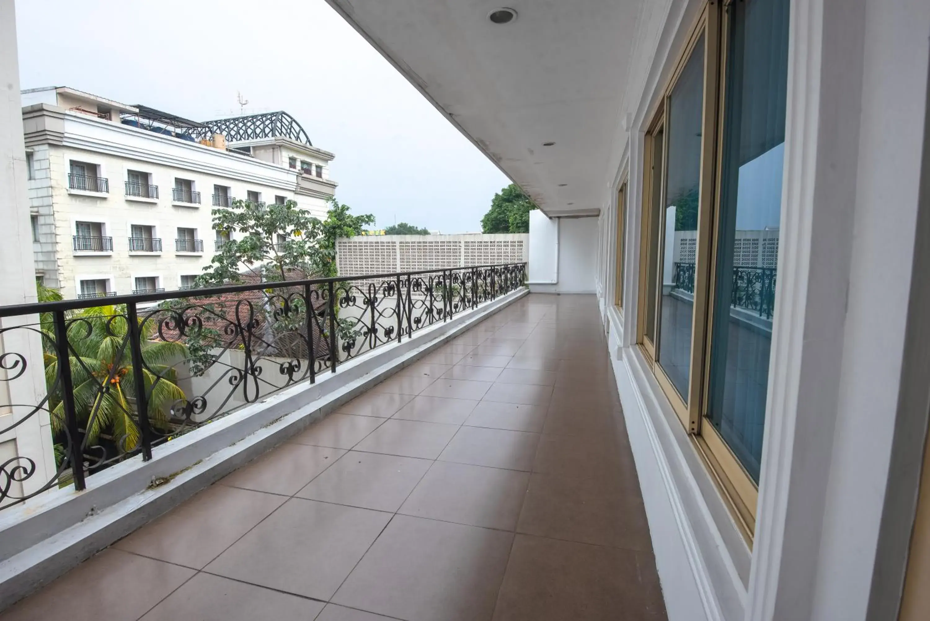 Deluxe Double Room with Balcony in The Mirah Hotel Bogor Deluxe Double Room with Balcony in The Mirah Hotel Bogor