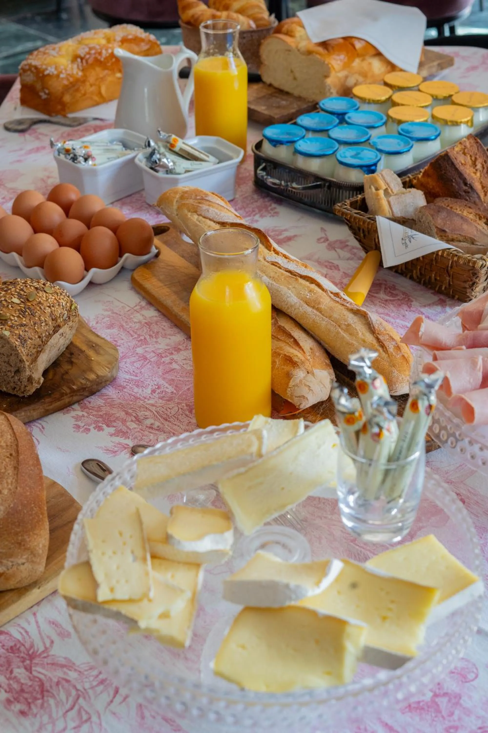 Property building in Castel Bois Marie, Maison d'hôtes