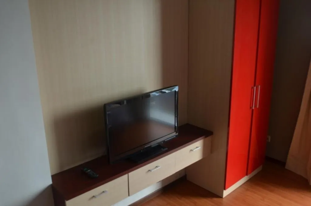 Decorative detail in EDU Hostel