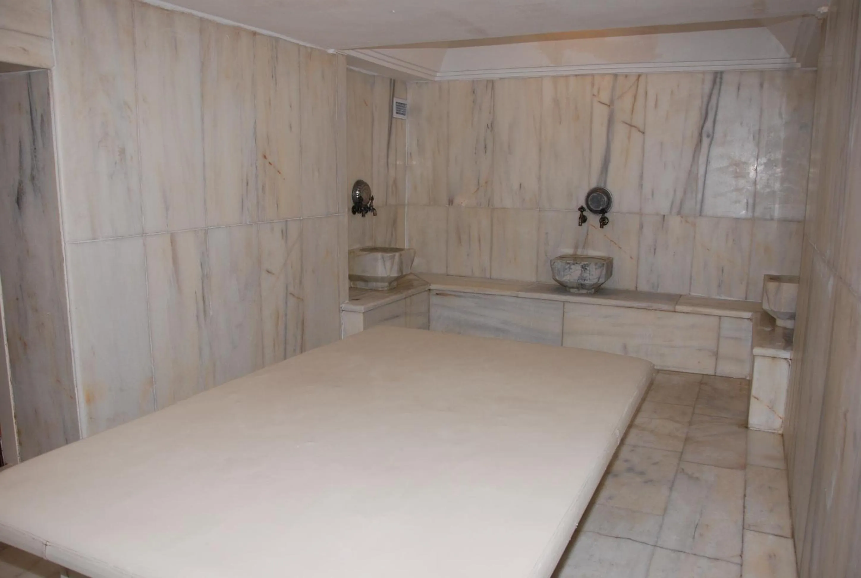 Spa and wellness centre/facilities, Bed in Marbel Hotel by PalmWings