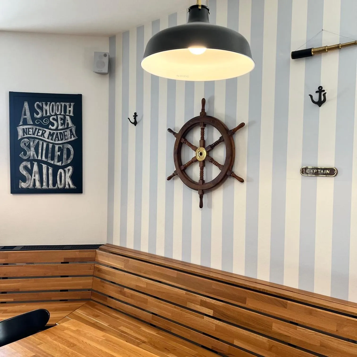 Restaurant/places to eat in Hotel U námořníka