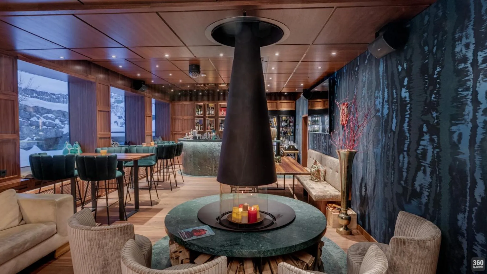 Lounge or bar in Hotel & Chalet Montana