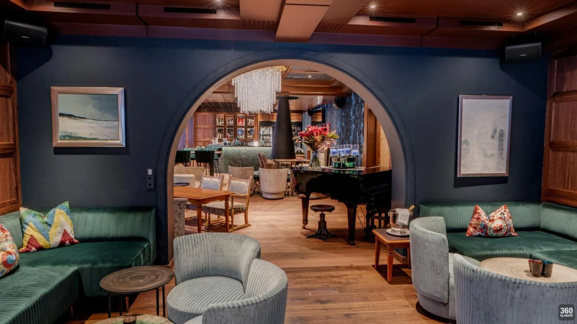 Lounge or bar in Hotel & Chalet Montana