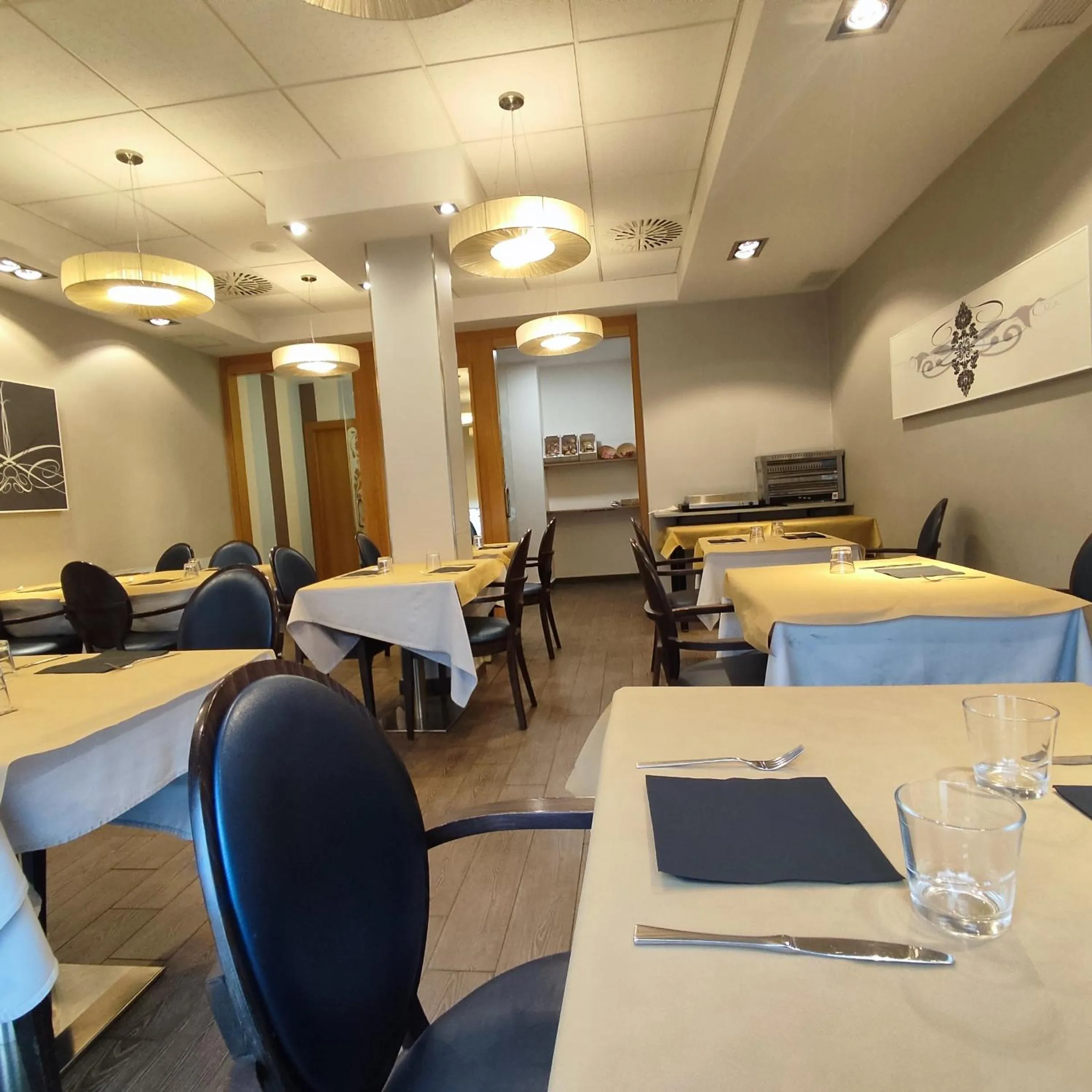 Breakfast in Aparthotel Meseguer