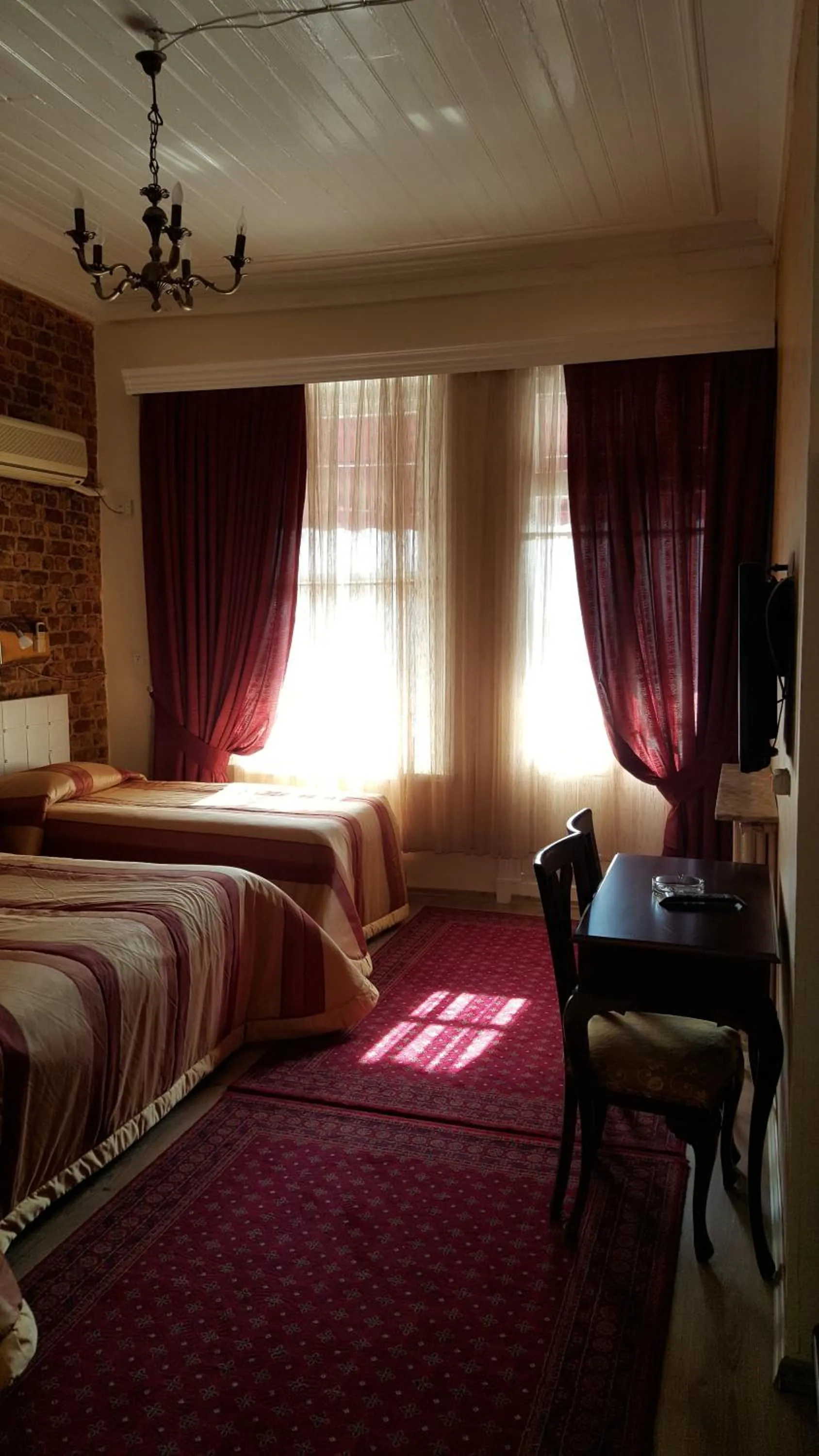 Bedroom, Bed in Yeşilköy Airport Hotel