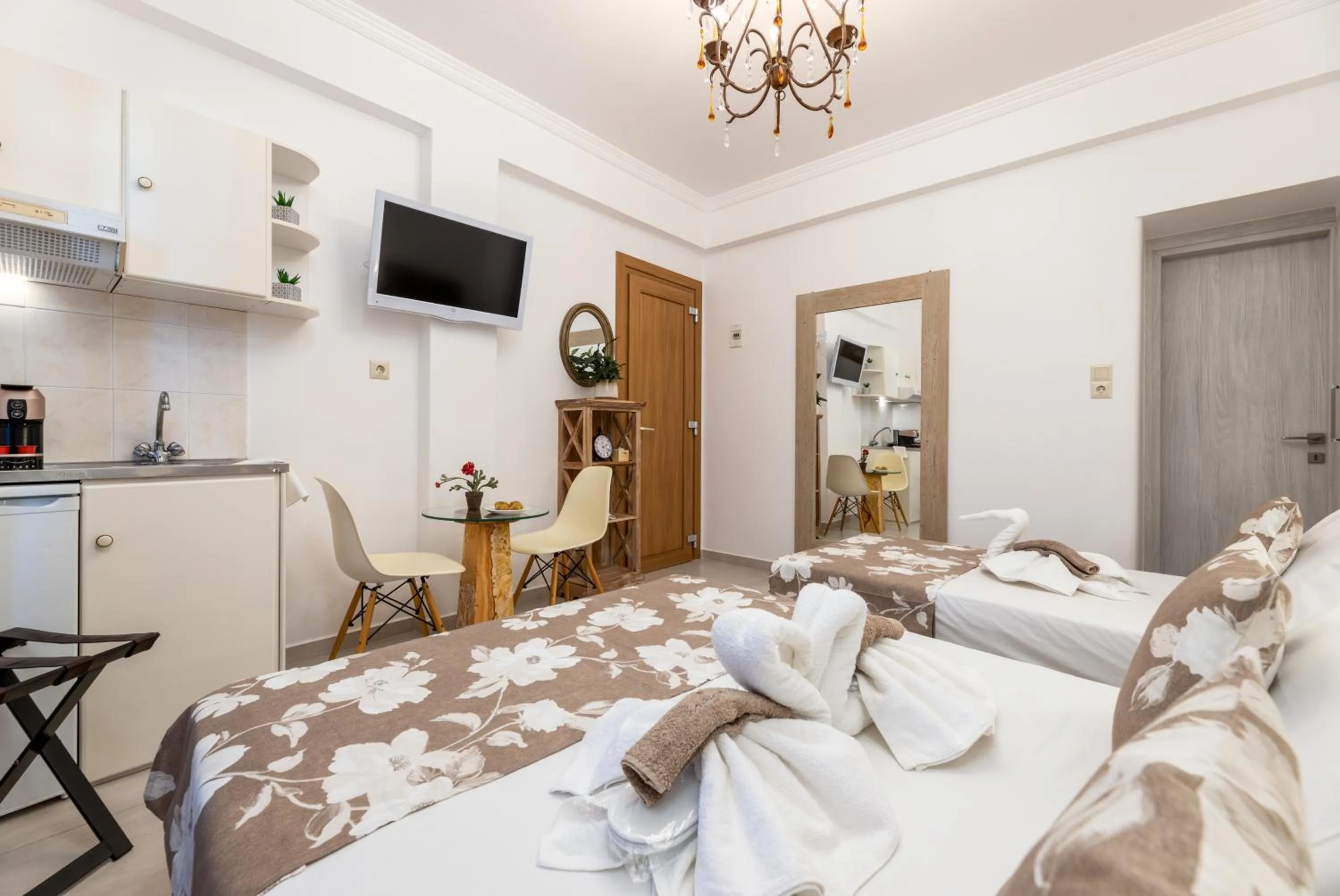 kitchen, Bed in Panos Luxury Studios