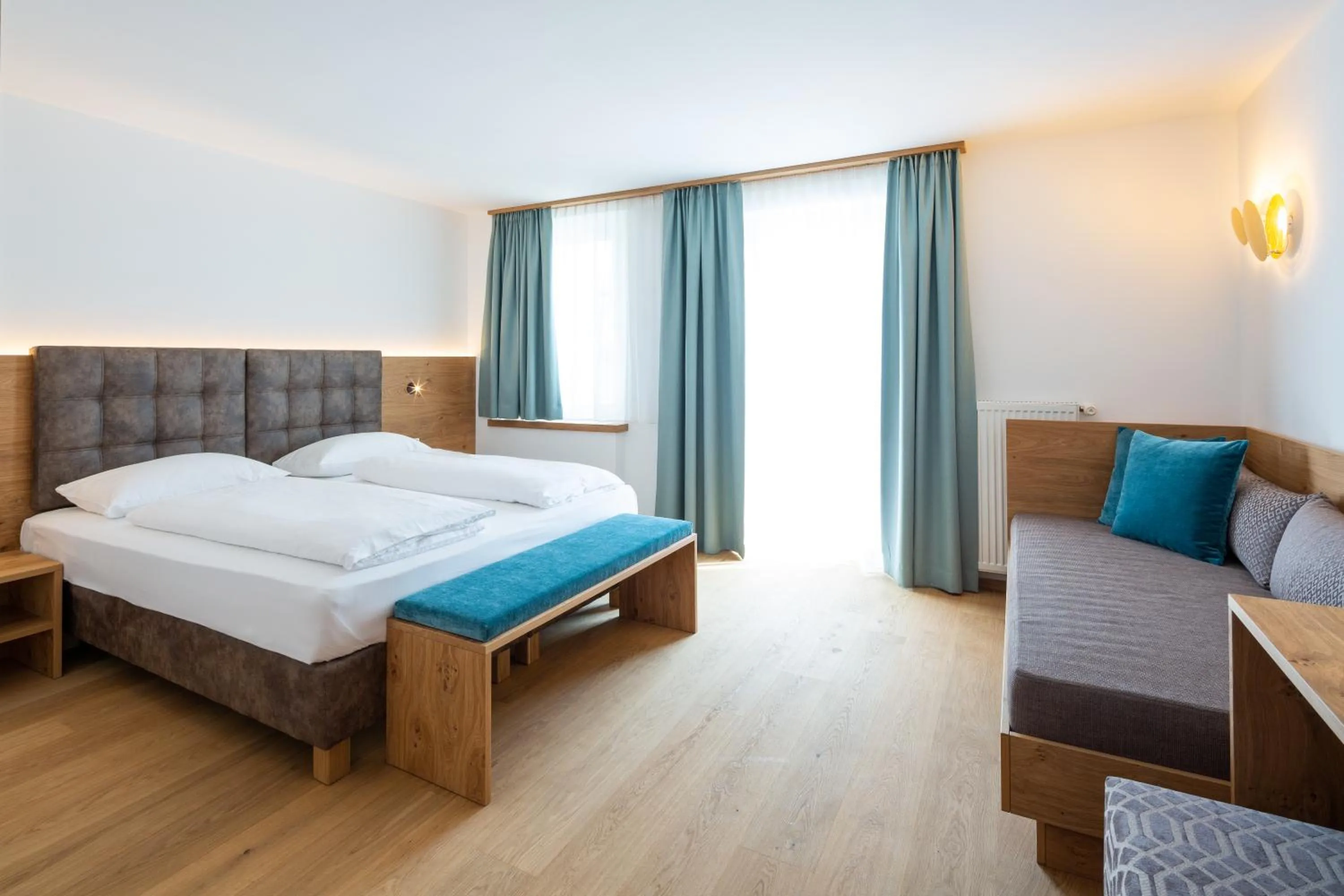 Photo of the whole room, Bed in Hotel Blitzburg