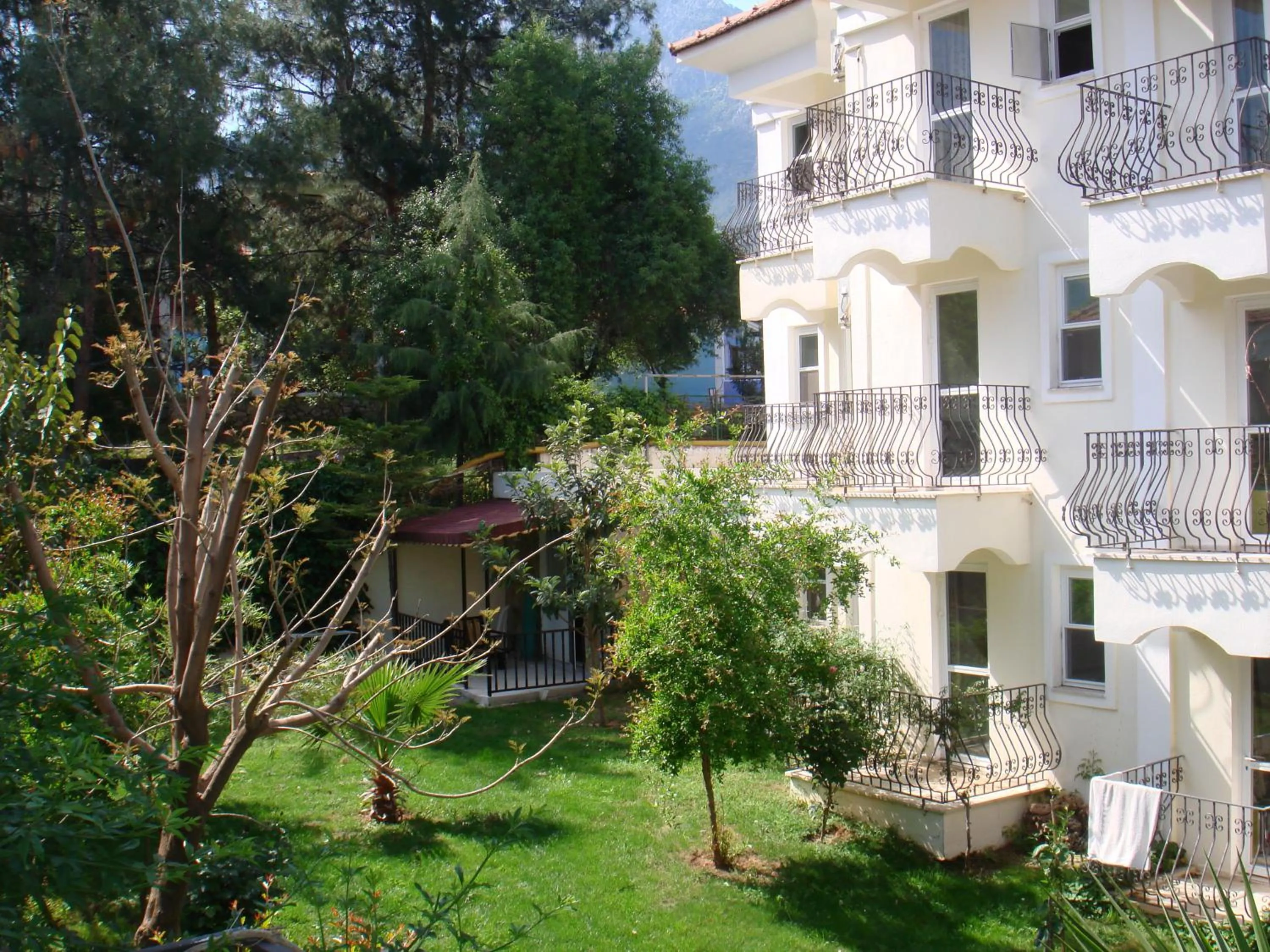 Property building in Ant Apart Hotel