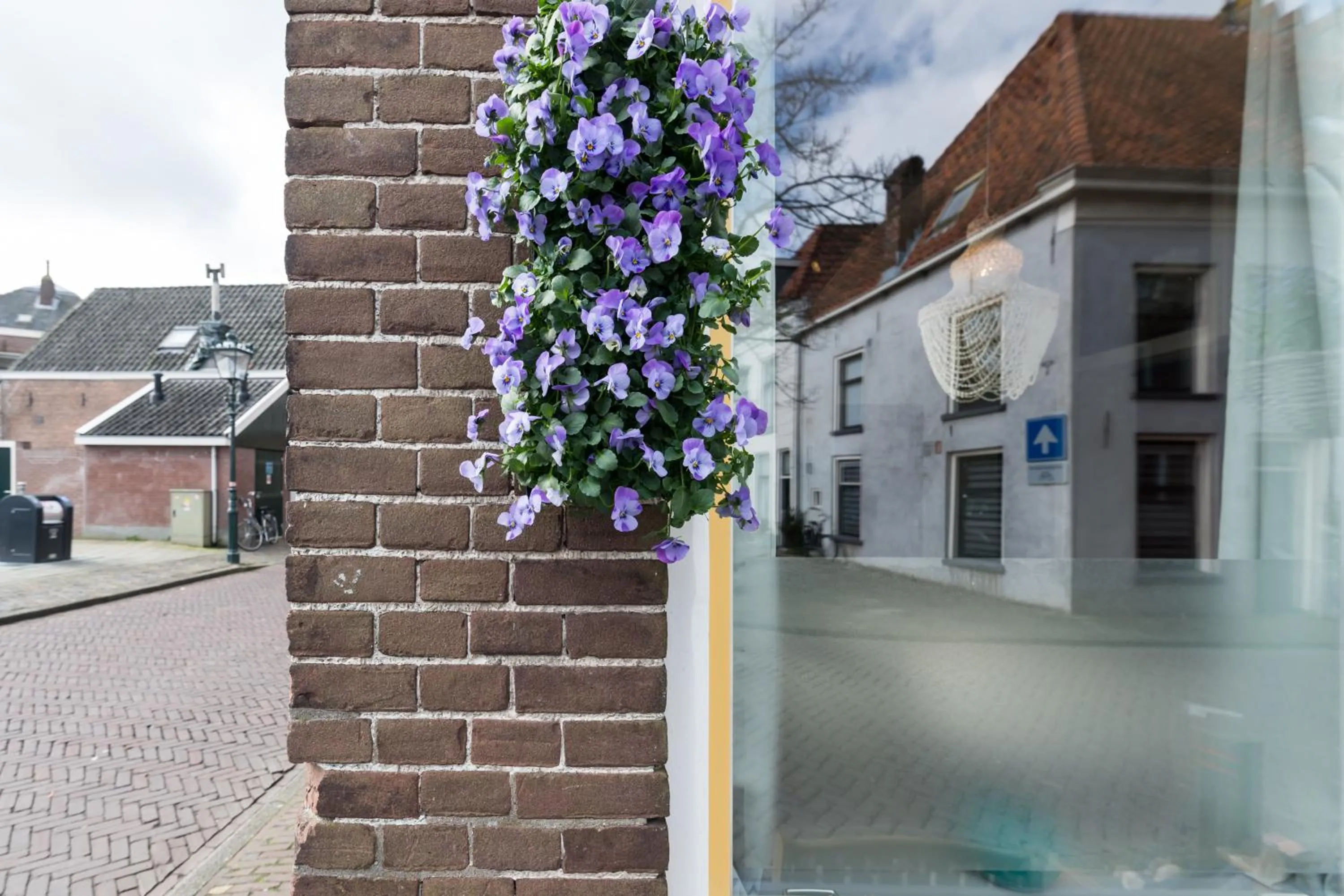 Quiet street view in De Juttershoek Centrum
