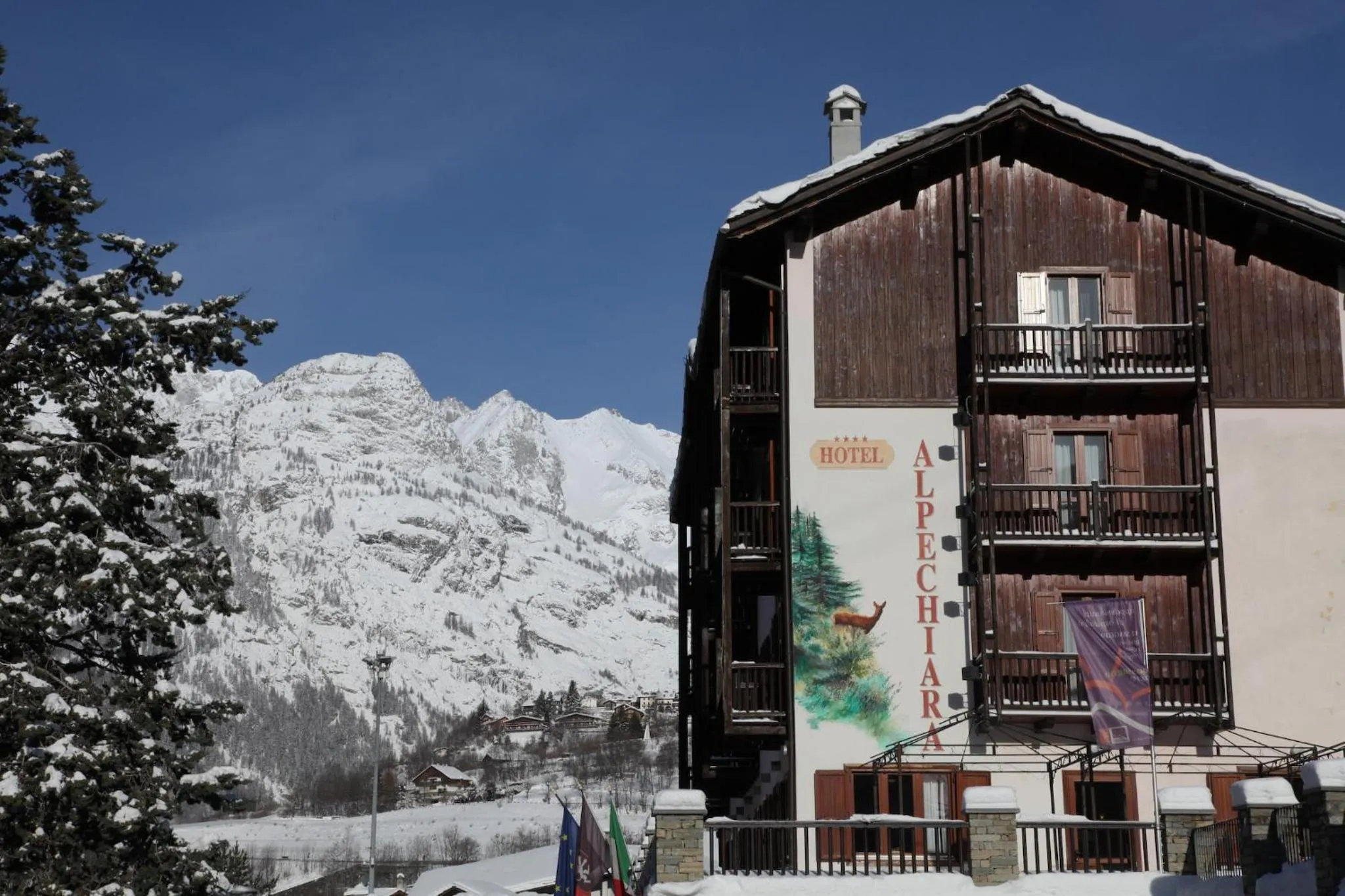 Facade/entrance in Hotel Alpechiara