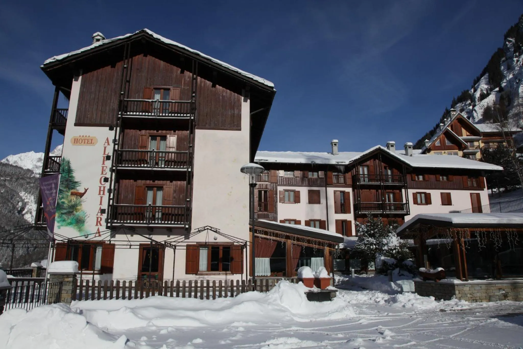 Facade/entrance in Hotel Alpechiara