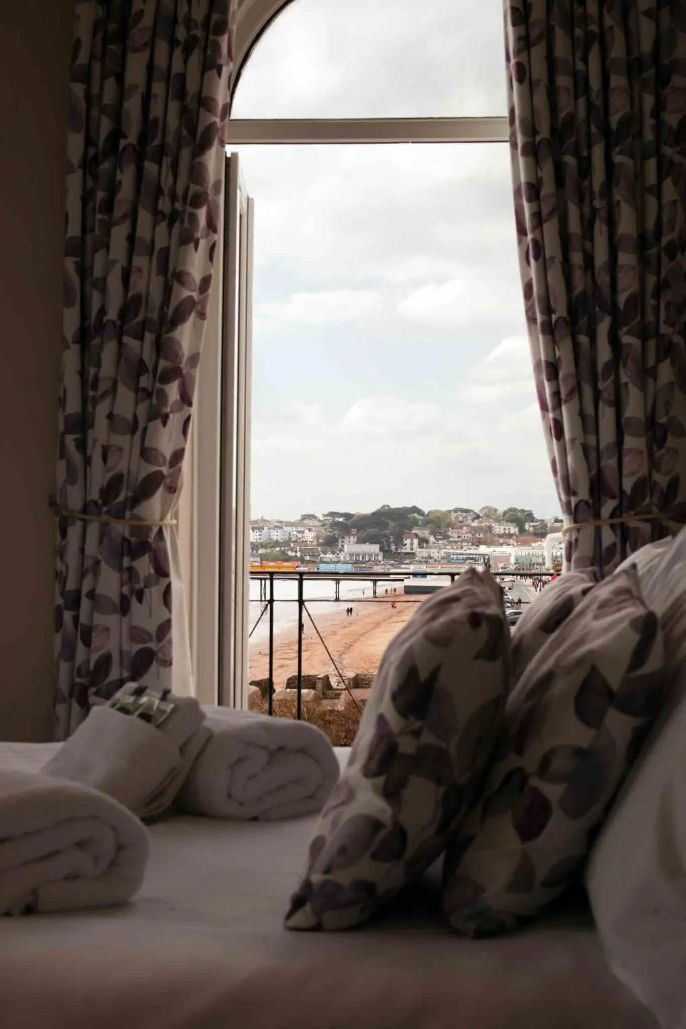 Bedroom in Redcliffe Hotel