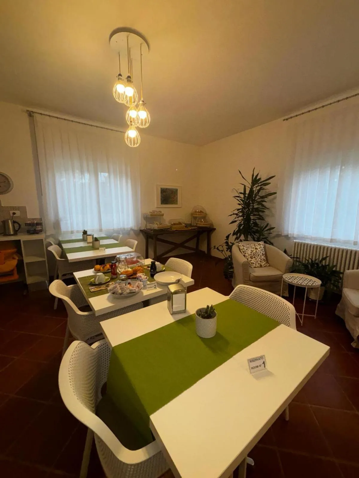 Food and drinks in La Nuova Dimora B&B