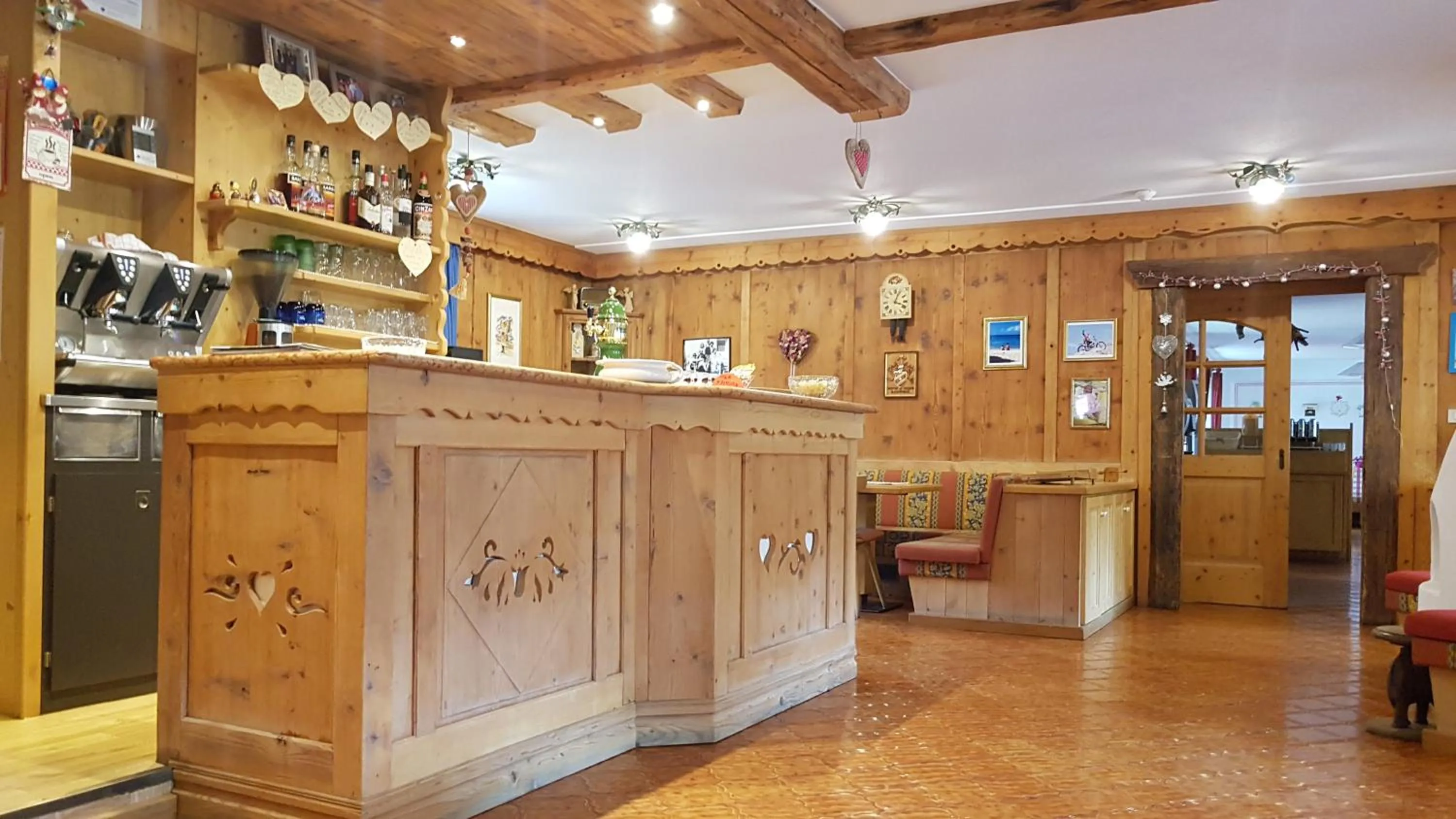 Restaurant/places to eat in Villa Adria B&B