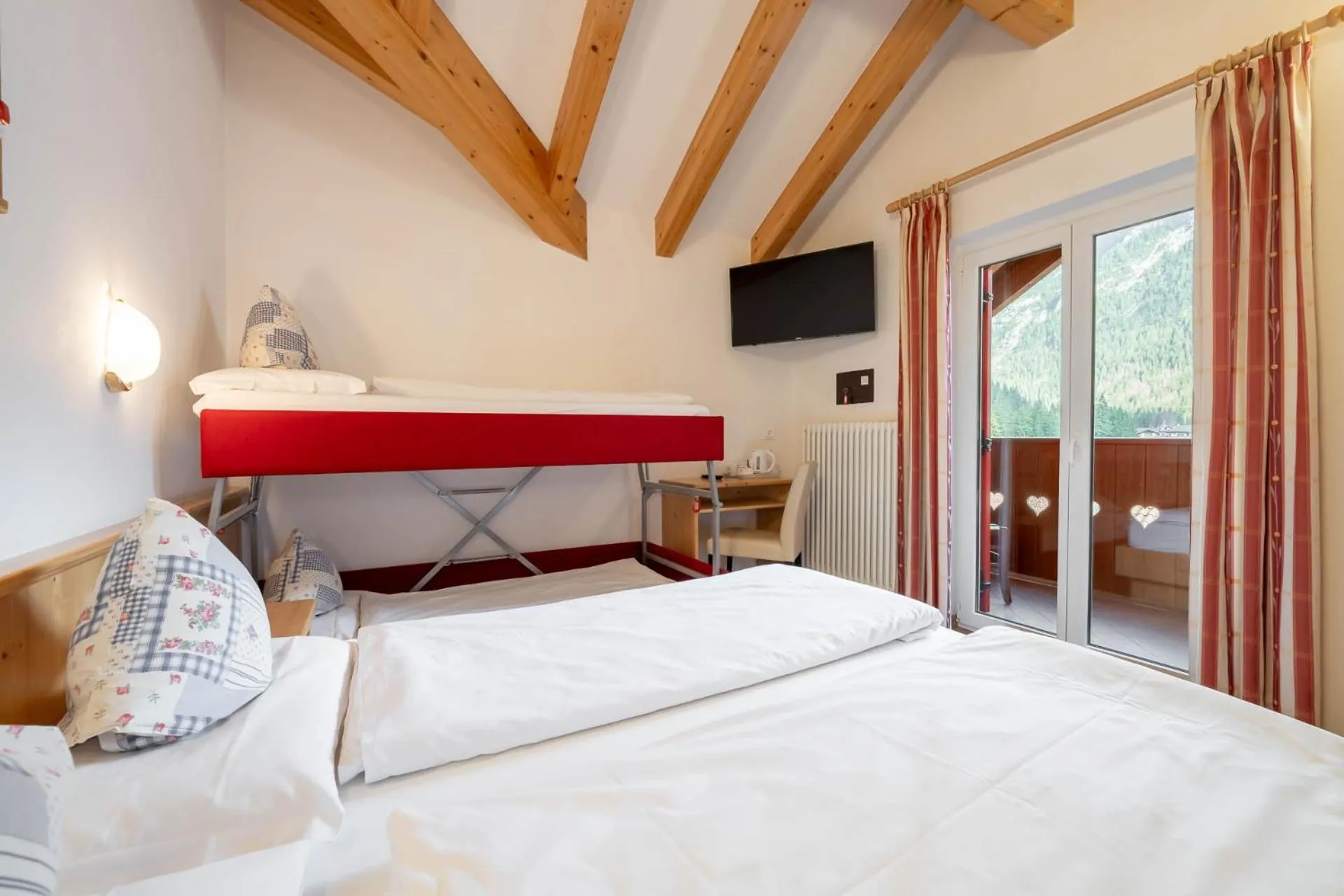 Bed in Villa Adria B&B