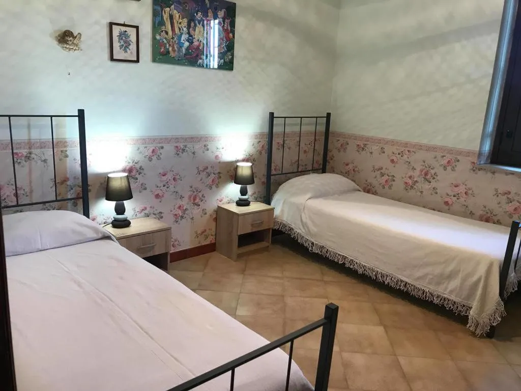 Bed in Villa Milici