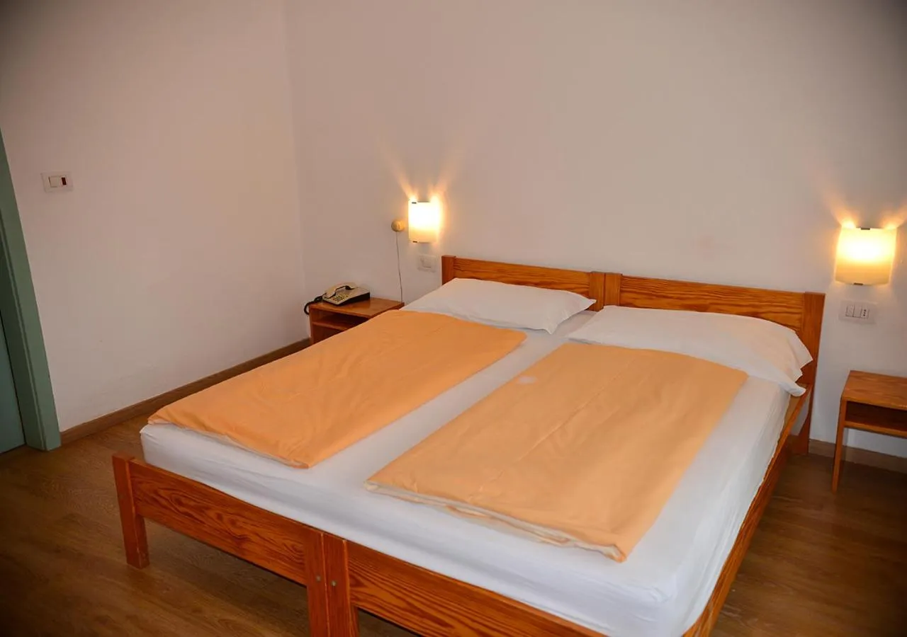 Bed in Hotel Regina Delle Dolomiti