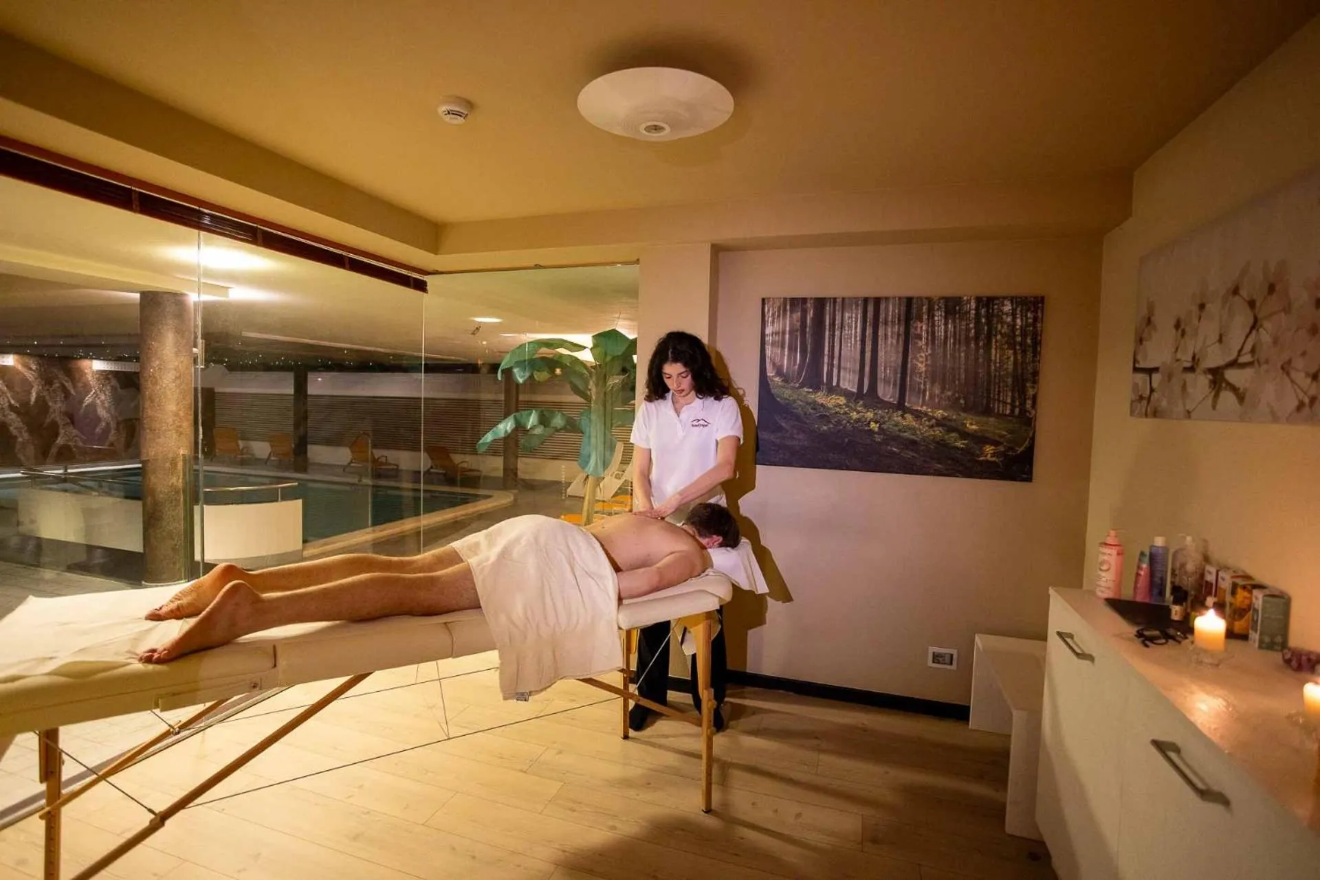 Massage in Hotel Crepei