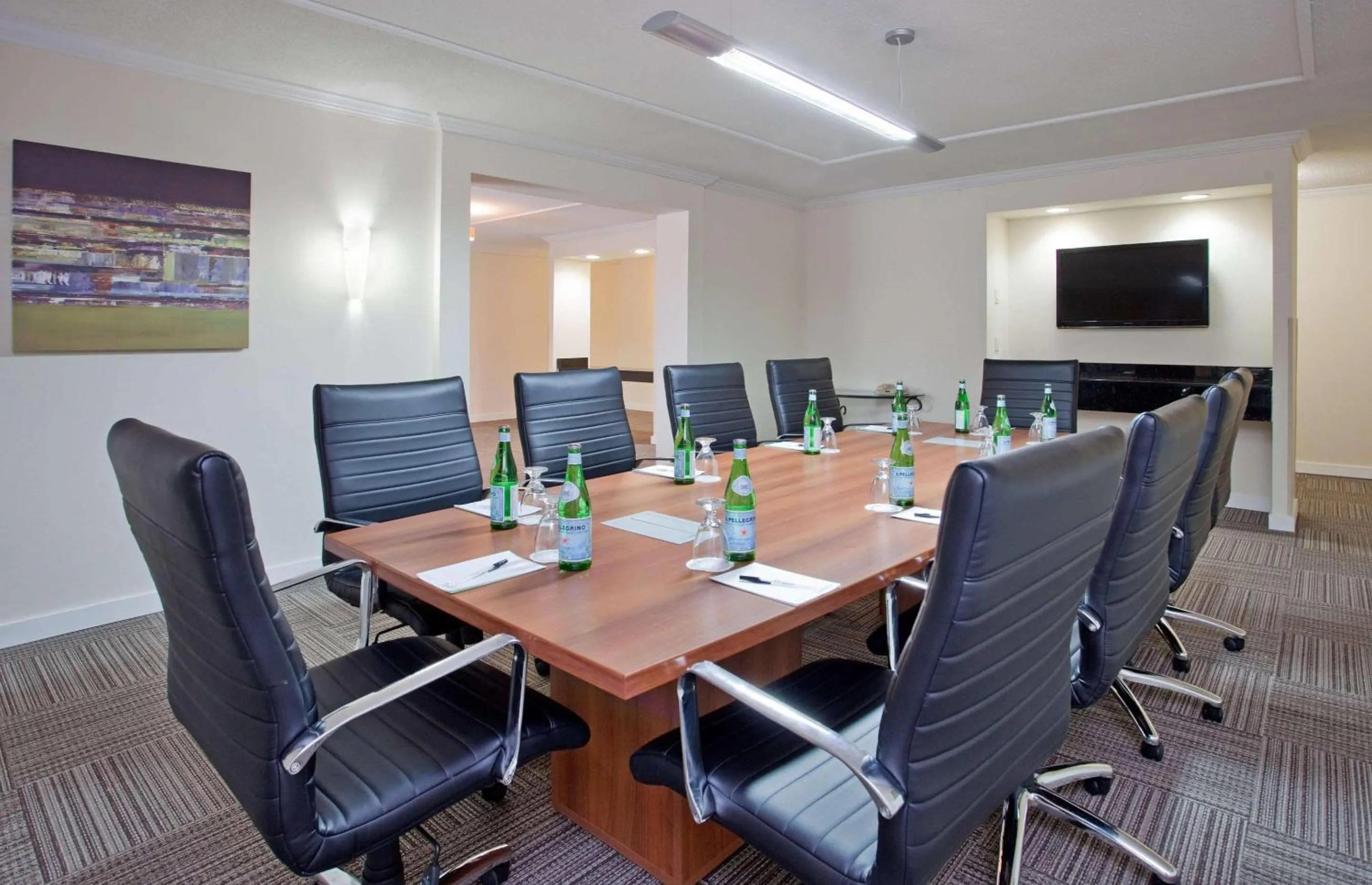 Meeting/conference room in Radisson Hotel Sudbury