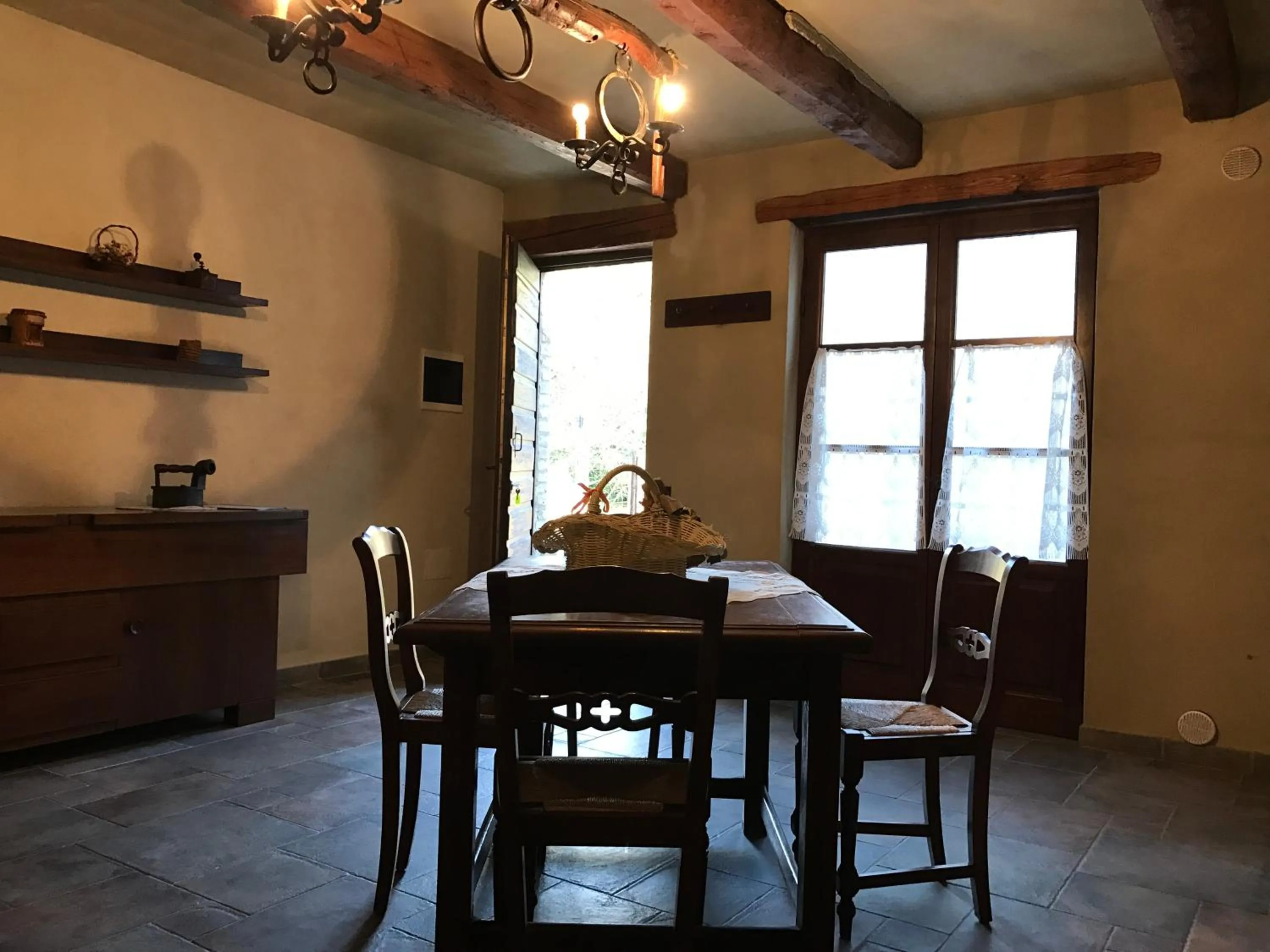 Photo of the whole room in Casale San Giovanni