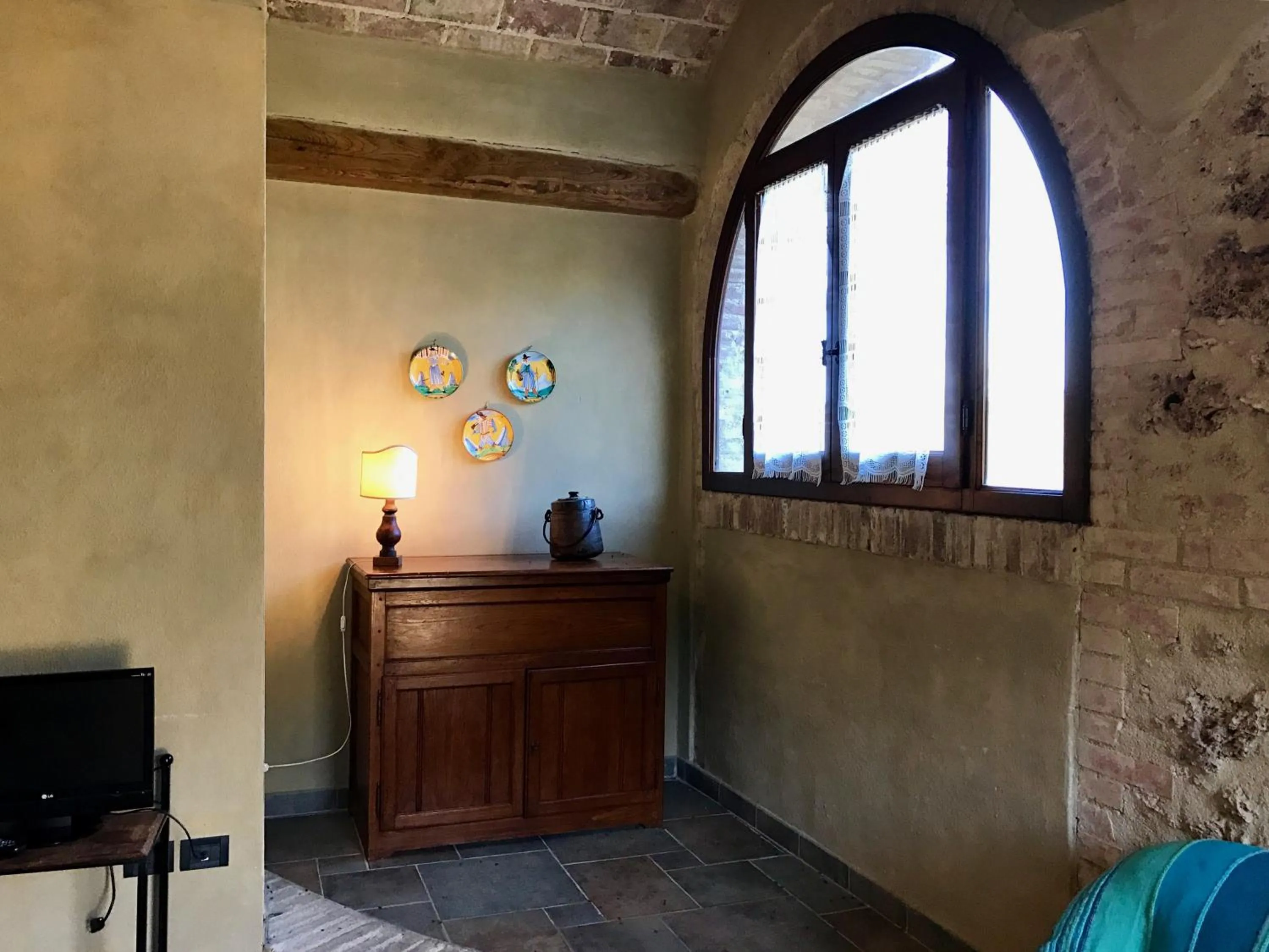 Photo of the whole room in Casale San Giovanni